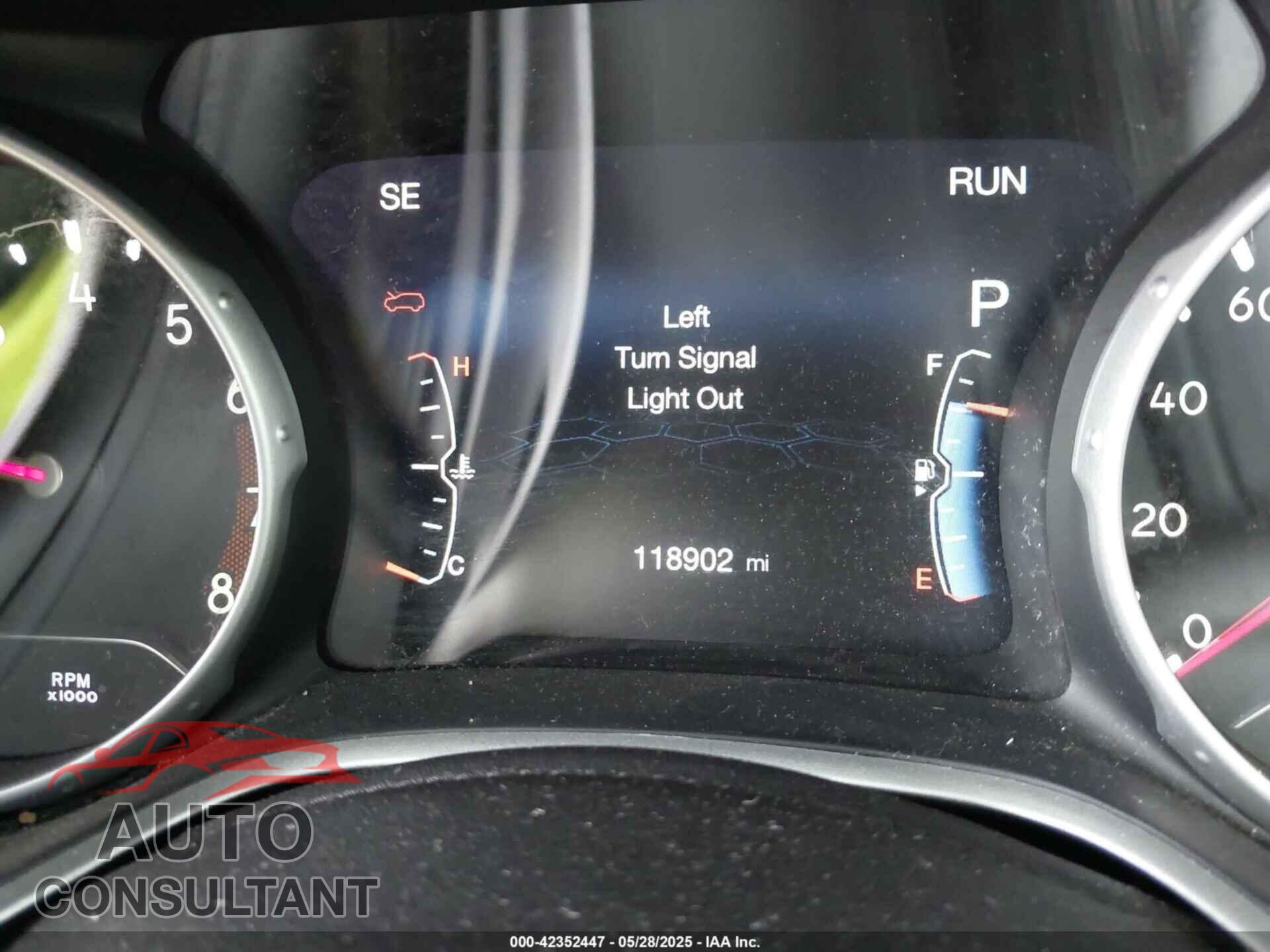JEEP COMPASS 2018 - 3C4NJDAB3JT230260
