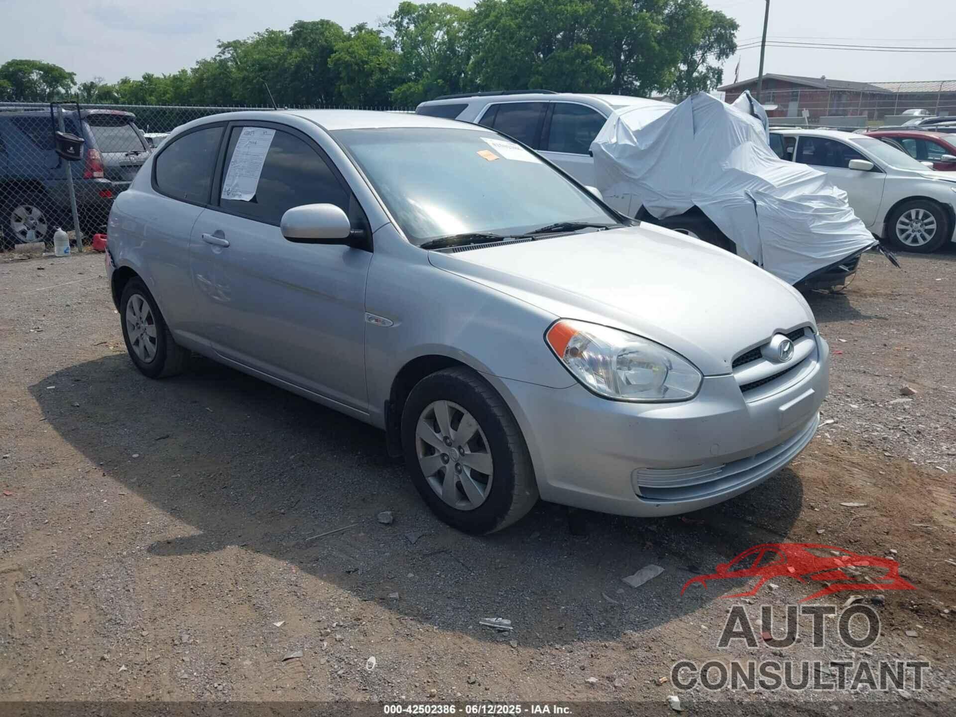 HYUNDAI ACCENT 2011 - KMHCM3AC6BU188333