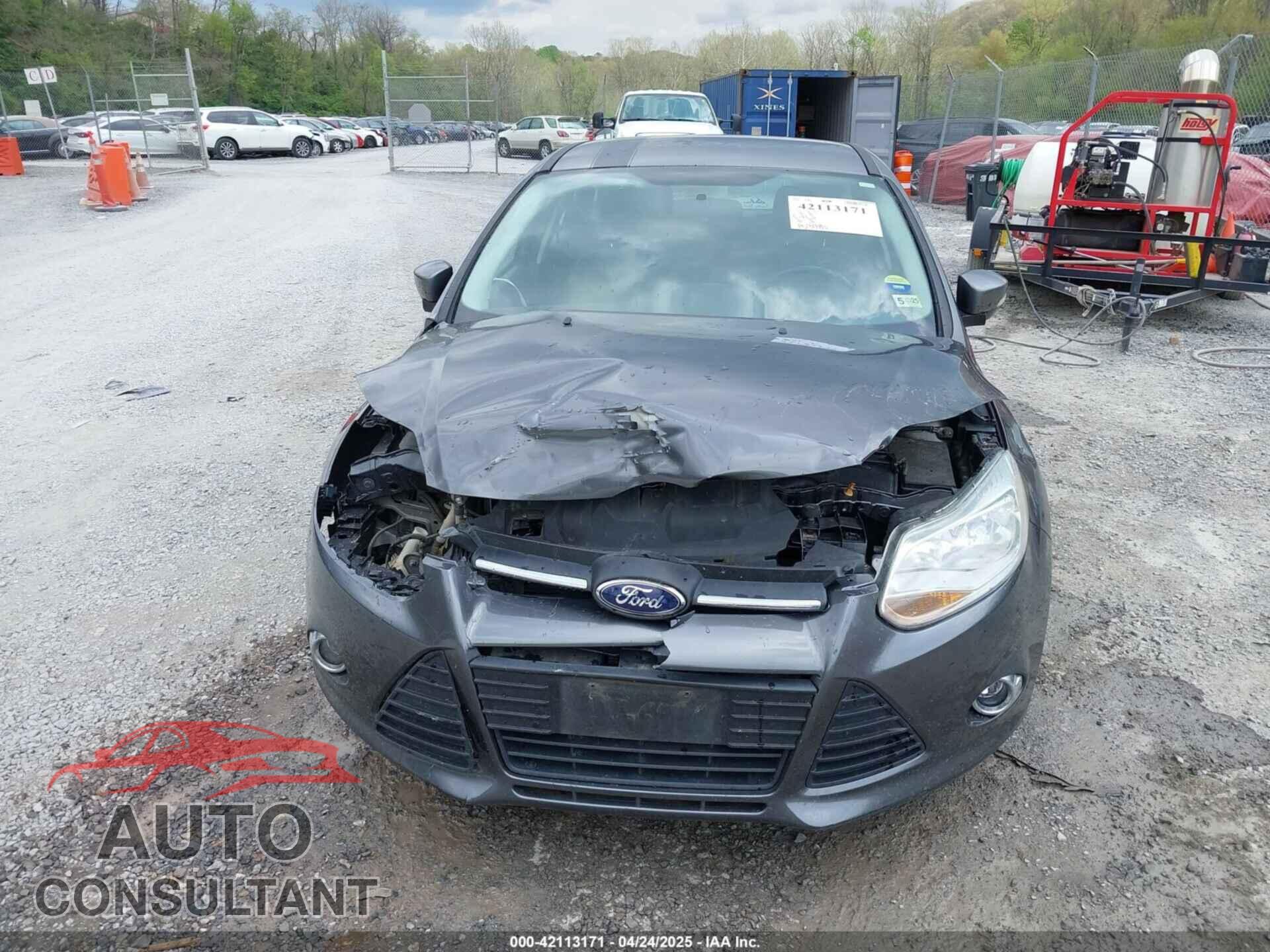 FORD FOCUS 2014 - 1FADP3K28EL315914