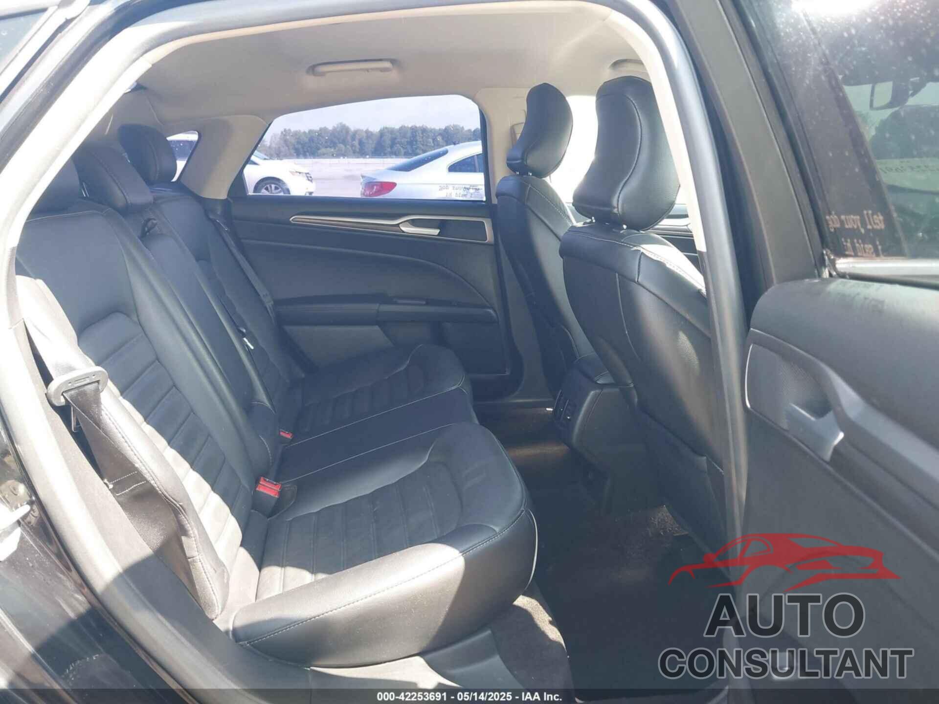 FORD FUSION 2017 - 3FA6P0T94HR321704
