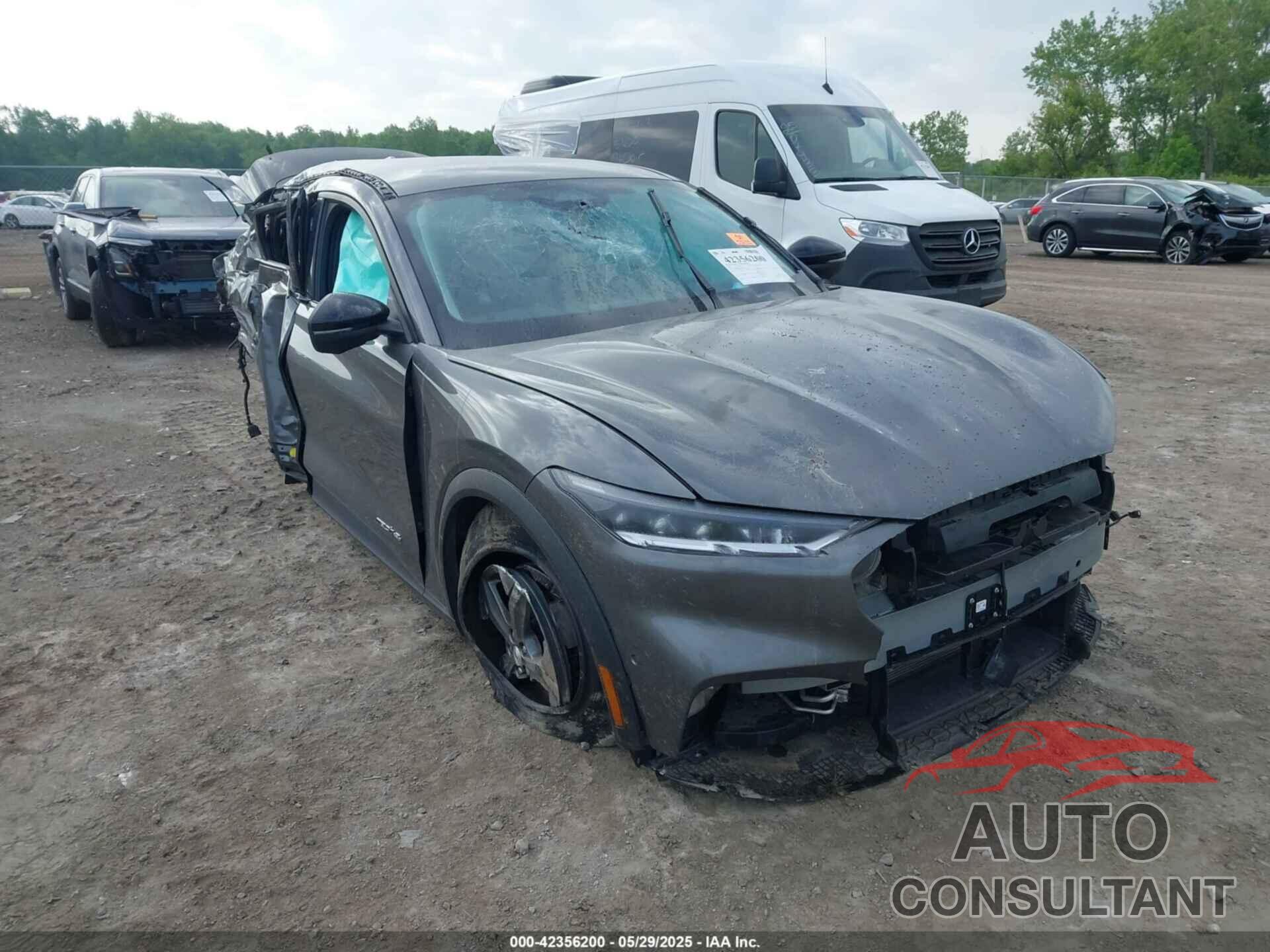 FORD MUSTANG MACH-E 2023 - 3FMTK1SS4PMA00937