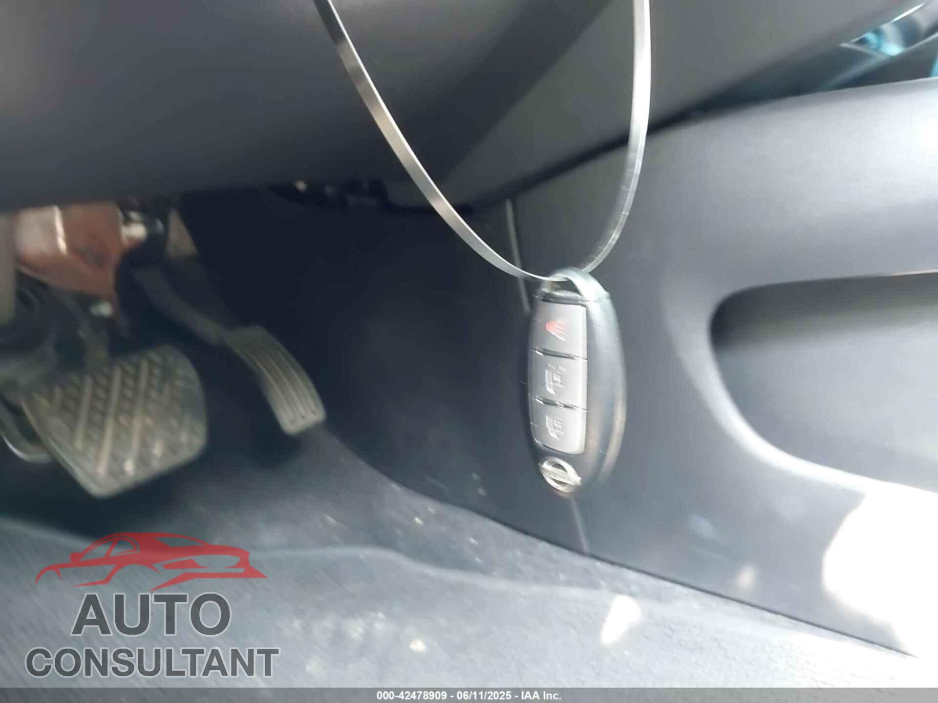 NISSAN PATHFINDER 2015 - 5N1AR2MM5FC683058