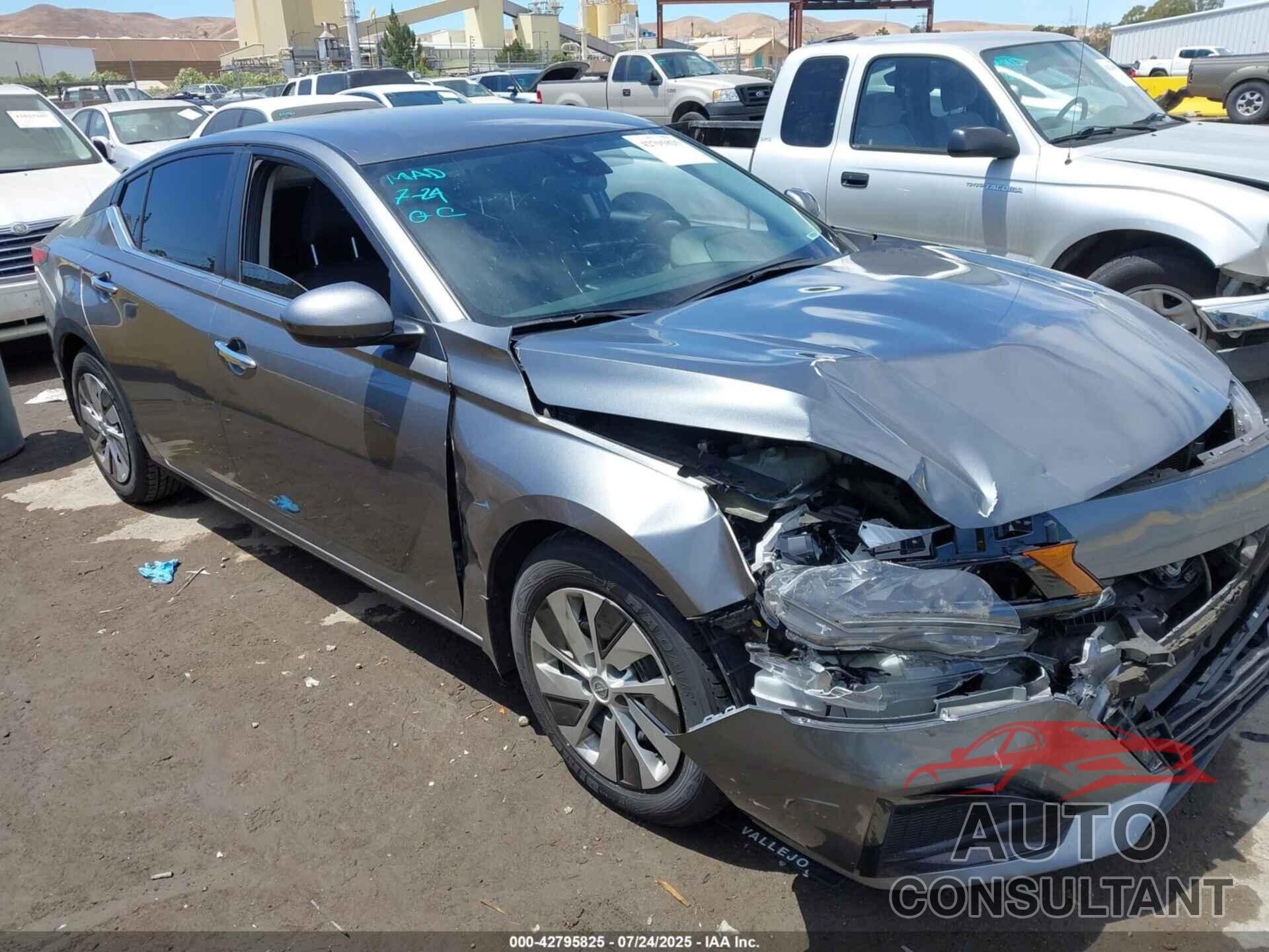 NISSAN ALTIMA 2023 - 1N4BL4BV8PN321397