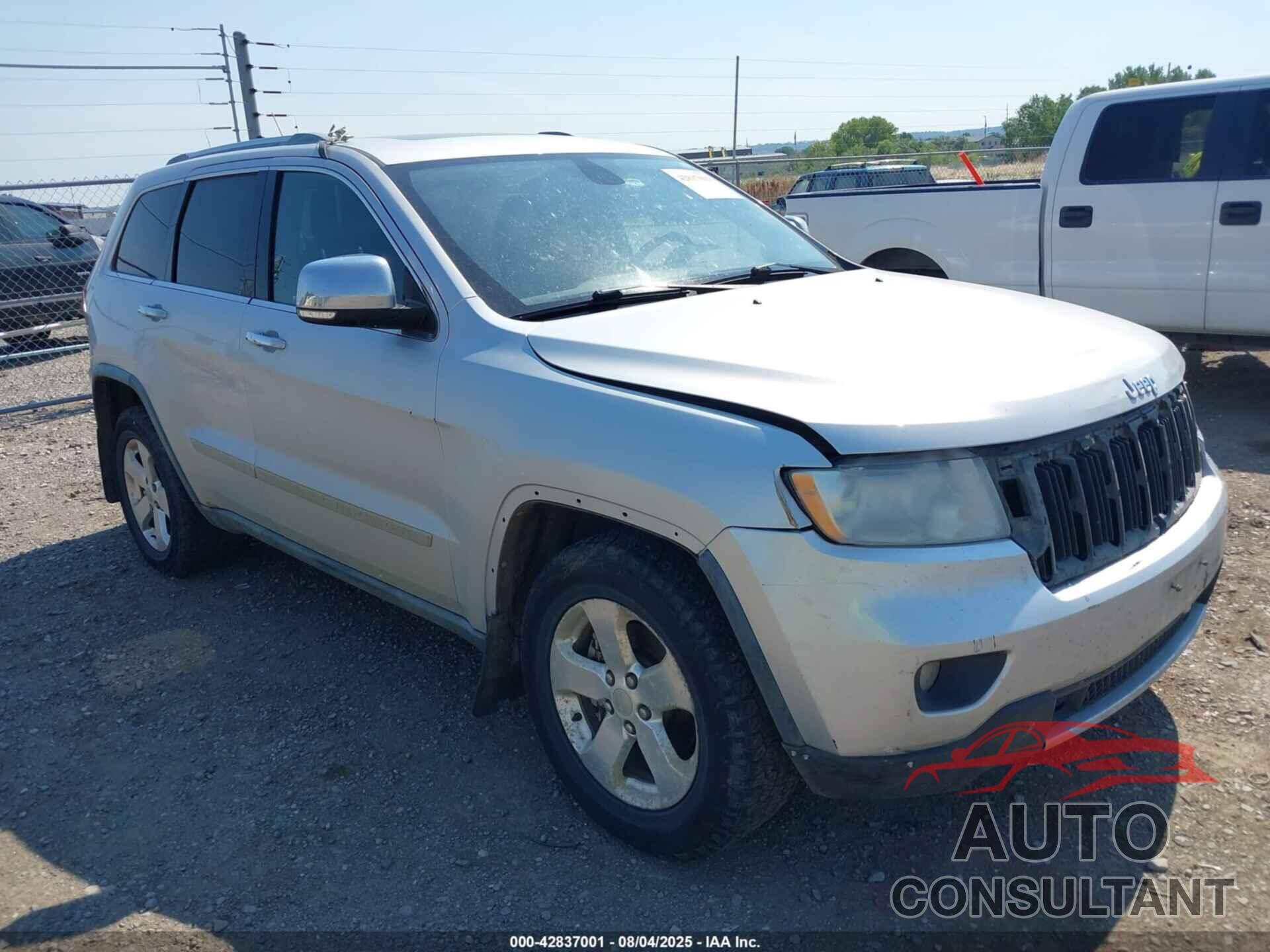 JEEP GRAND CHEROKEE 2011 - 1J4RR5GG0BC566300
