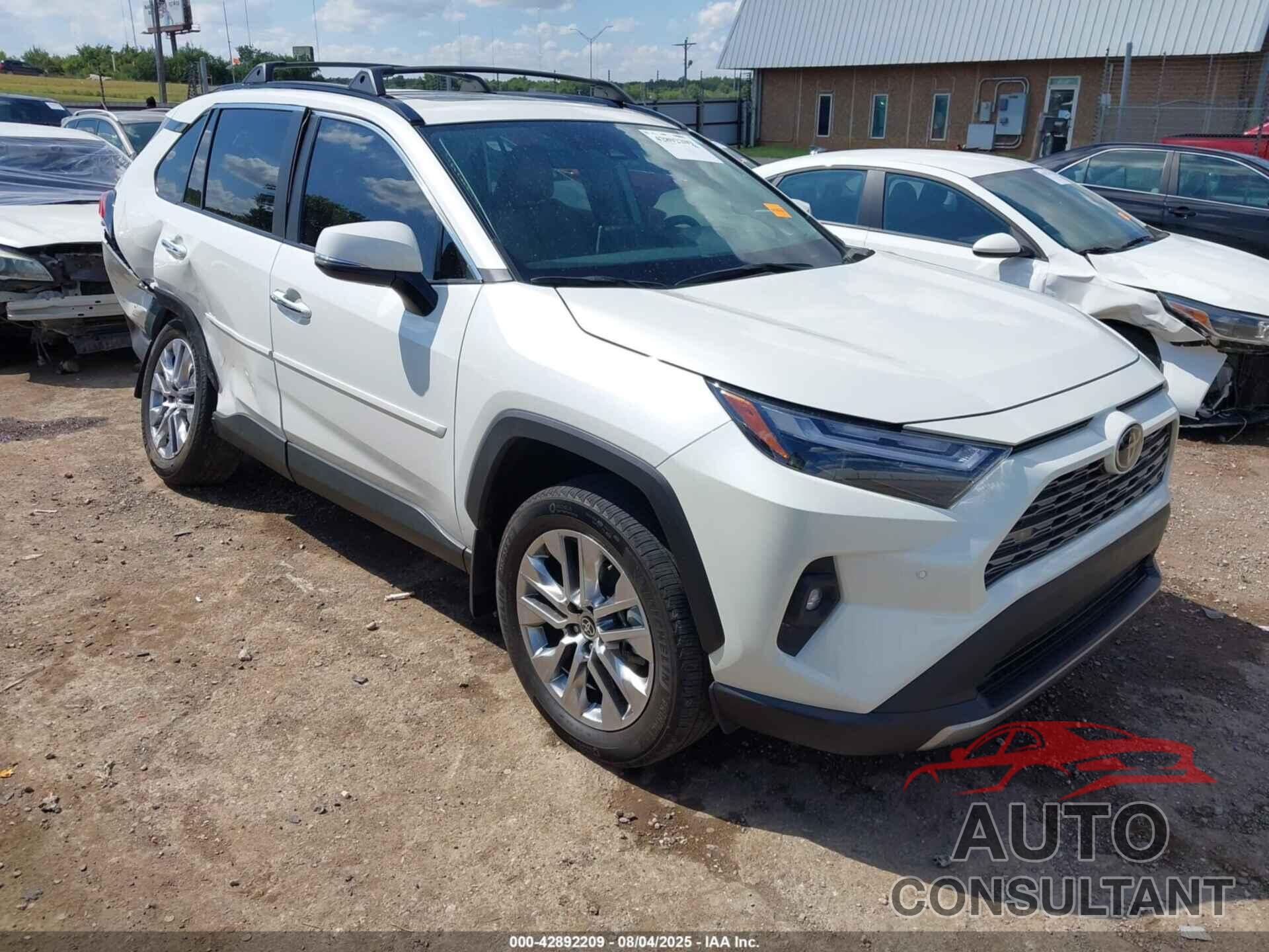 TOYOTA RAV4 2022 - 2T3N1RFV0NW265773