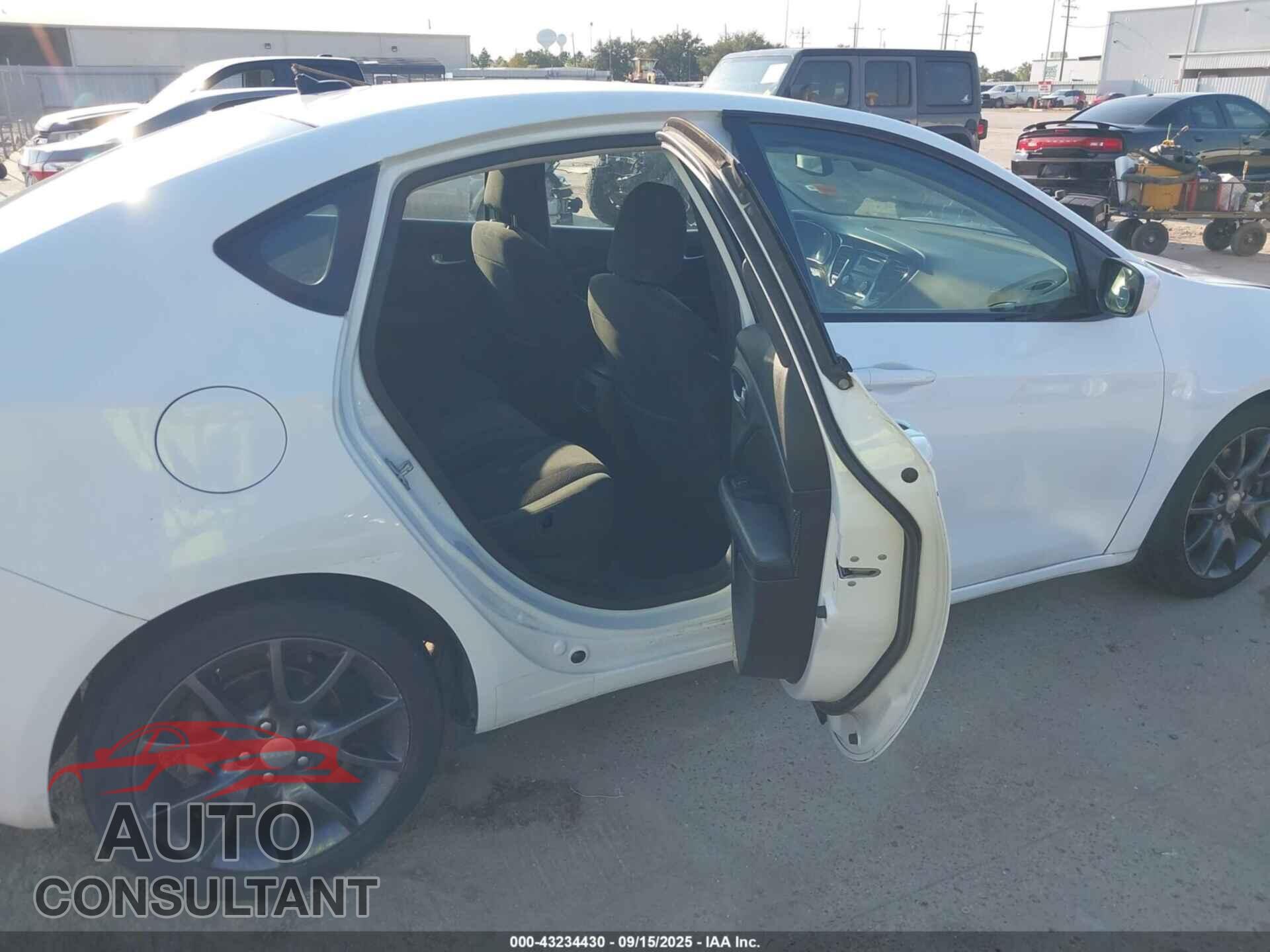 DODGE DART 2015 - 1C3CDFAA3FD392246