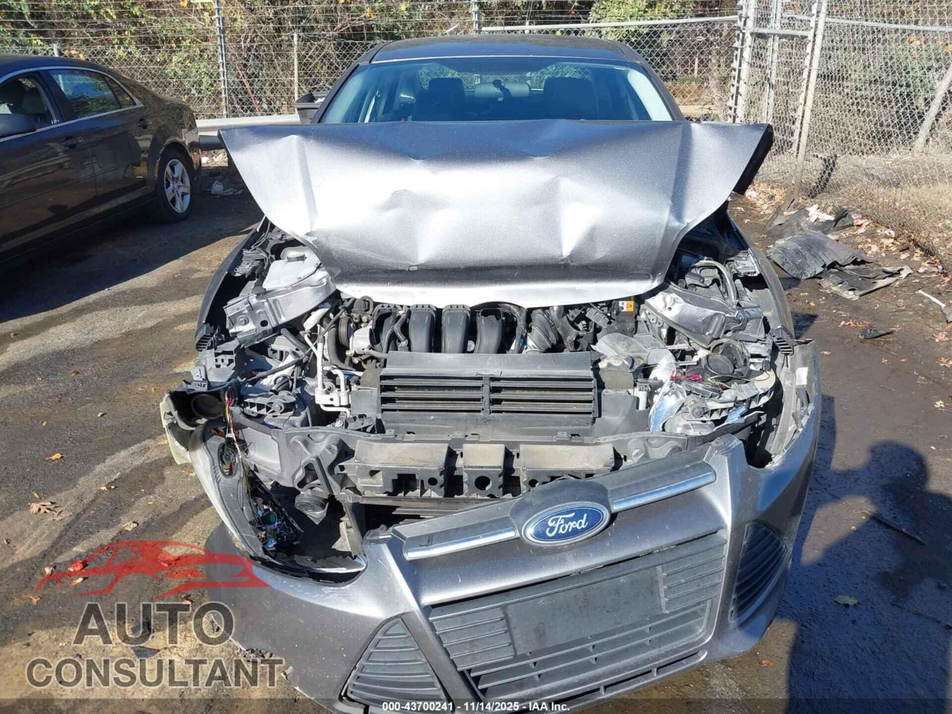 FORD FOCUS 2013 - 1FADP3F22DL129326