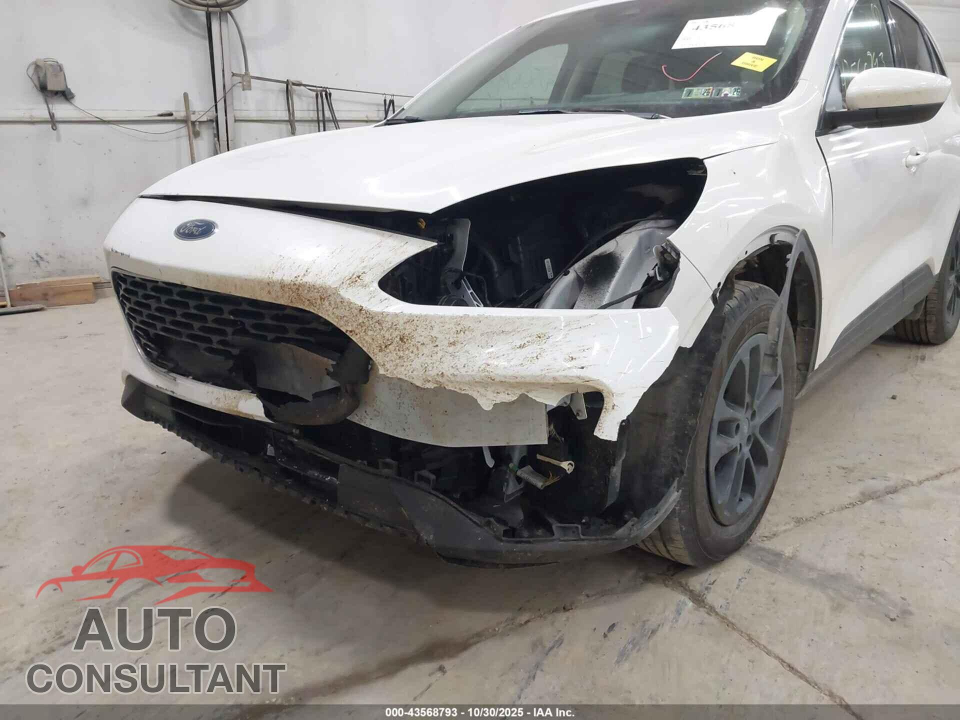 FORD ESCAPE 2020 - 1FMCU9G60LUA97645