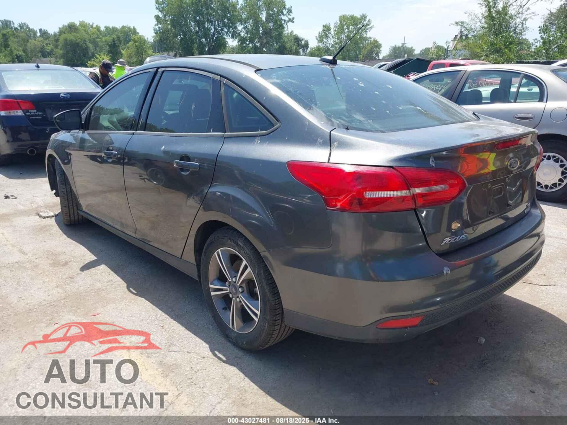 FORD FOCUS 2018 - 1FADP3FE2JL259581