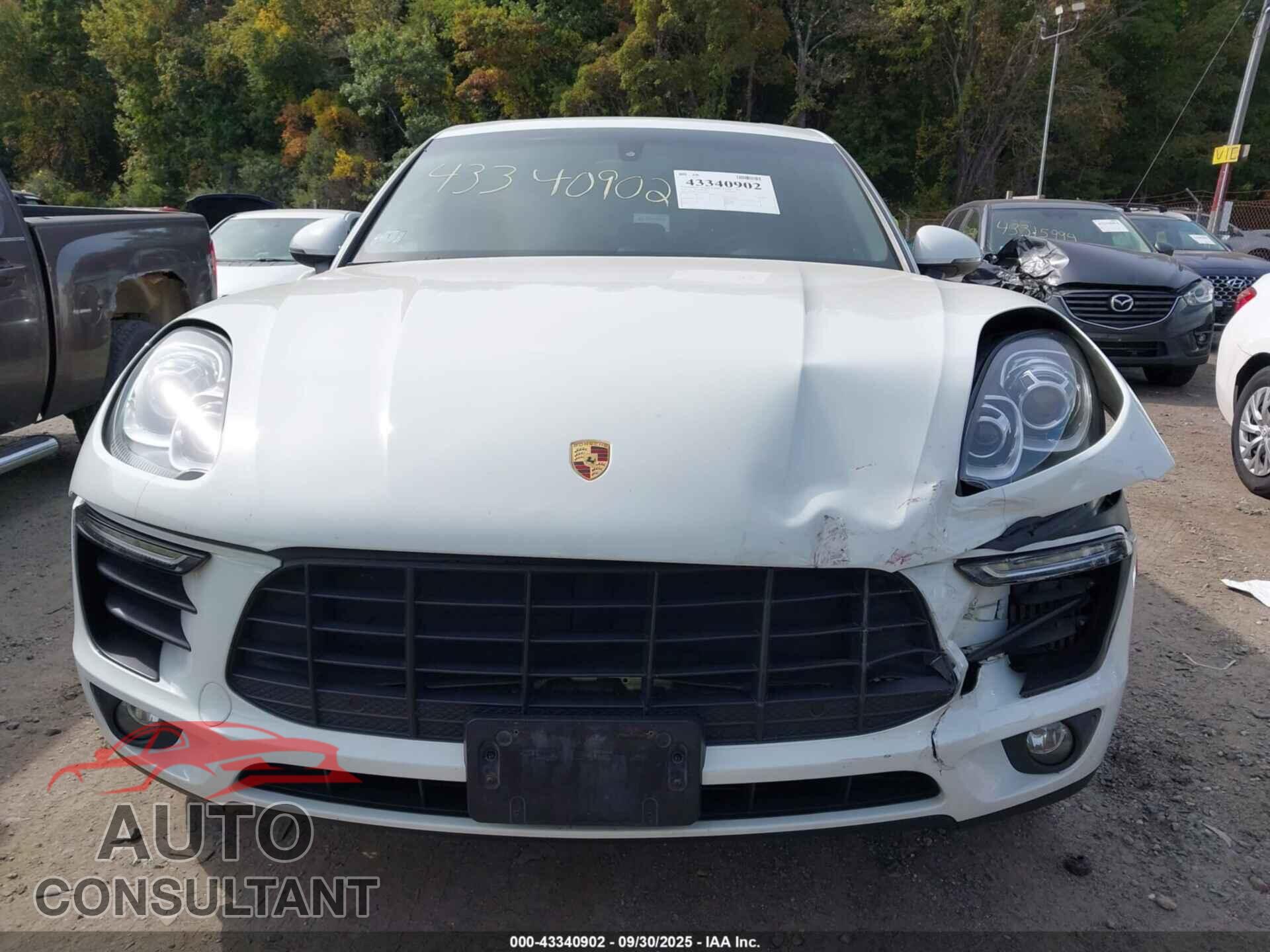 PORSCHE MACAN 2016 - WP1AB2A54GLB50205