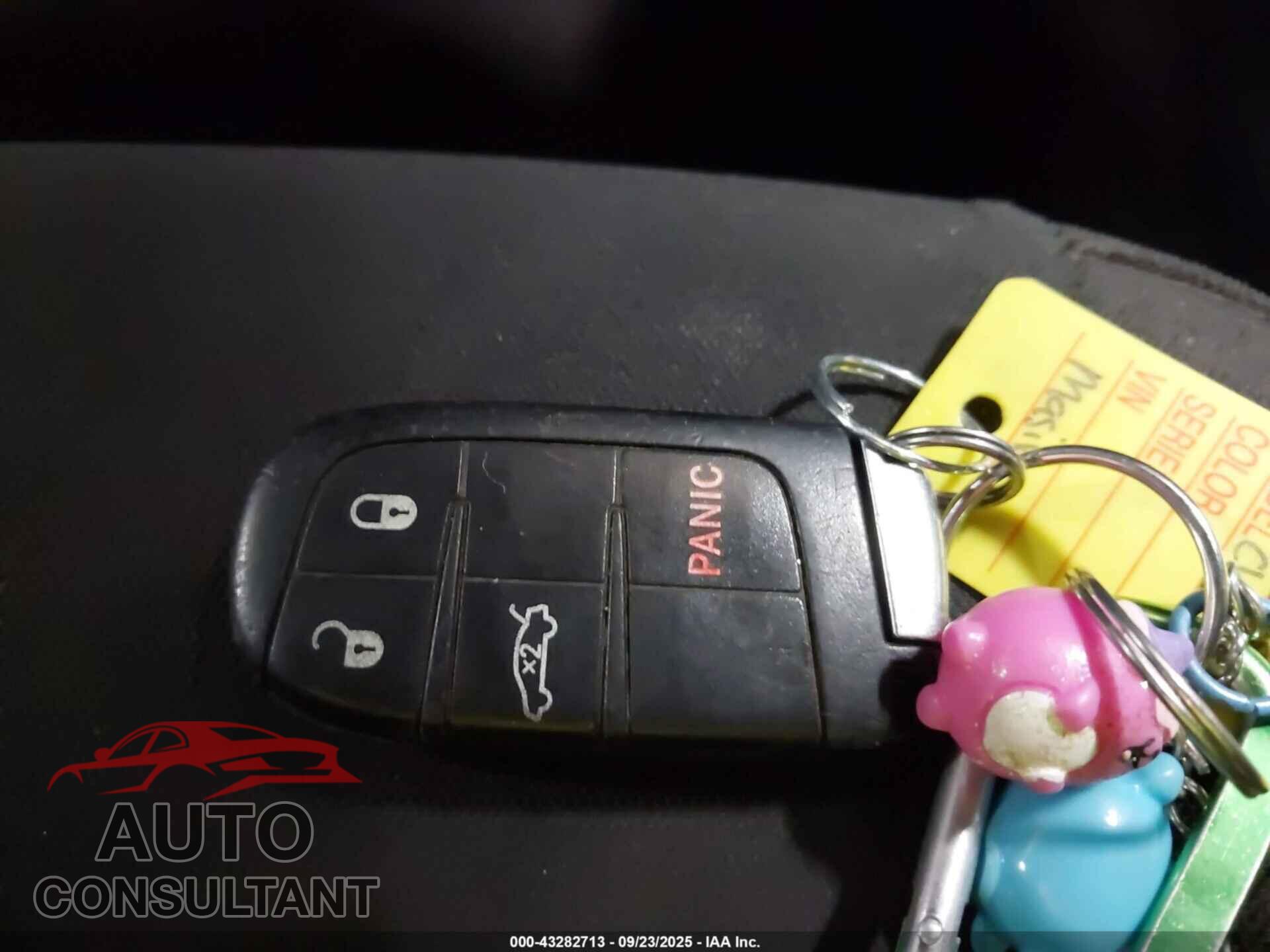 DODGE CHALLENGER 2015 - 2C3CDZAG4FH823606