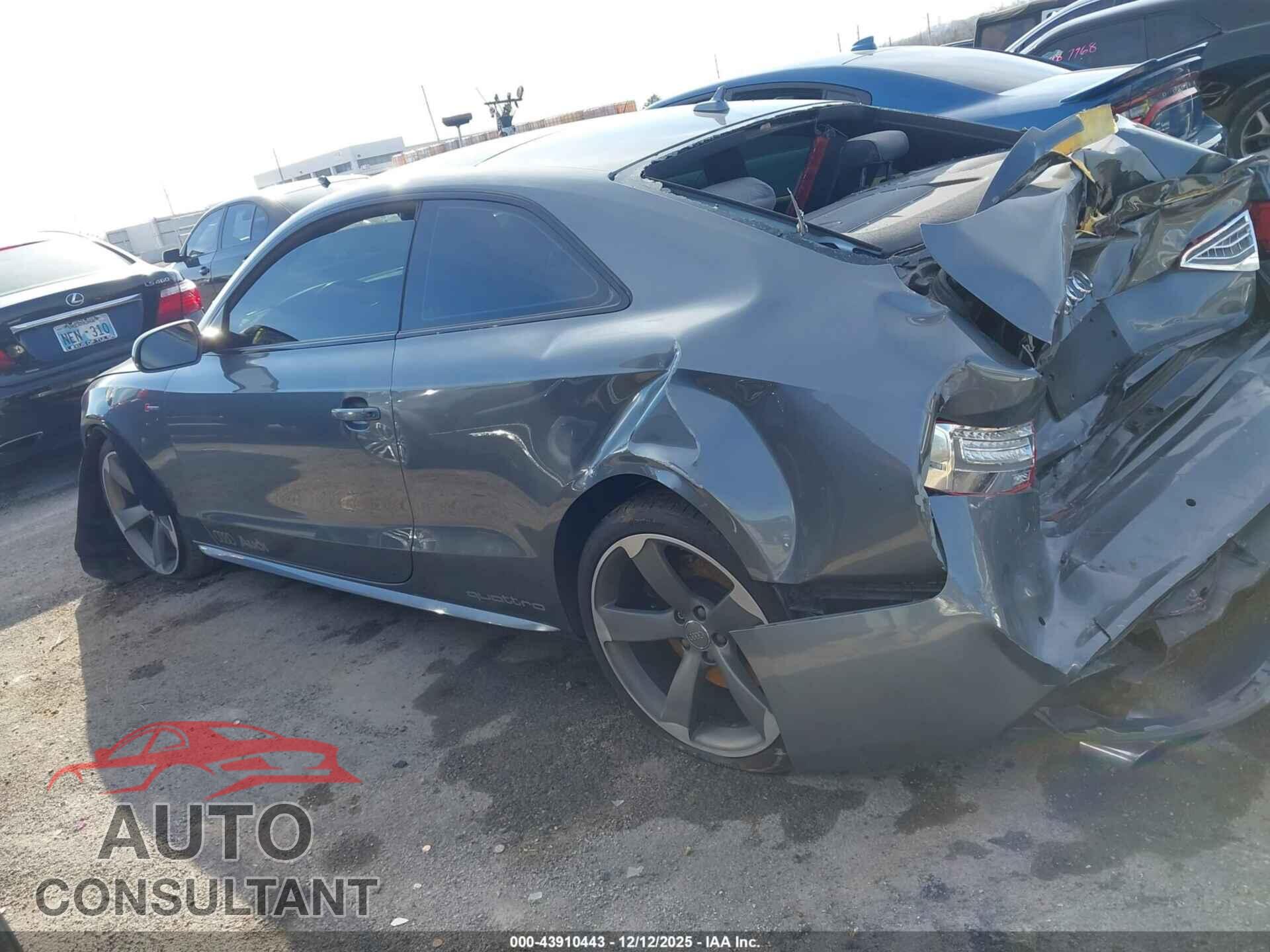 AUDI S5 2014 - WAUCGAFR5EA069835
