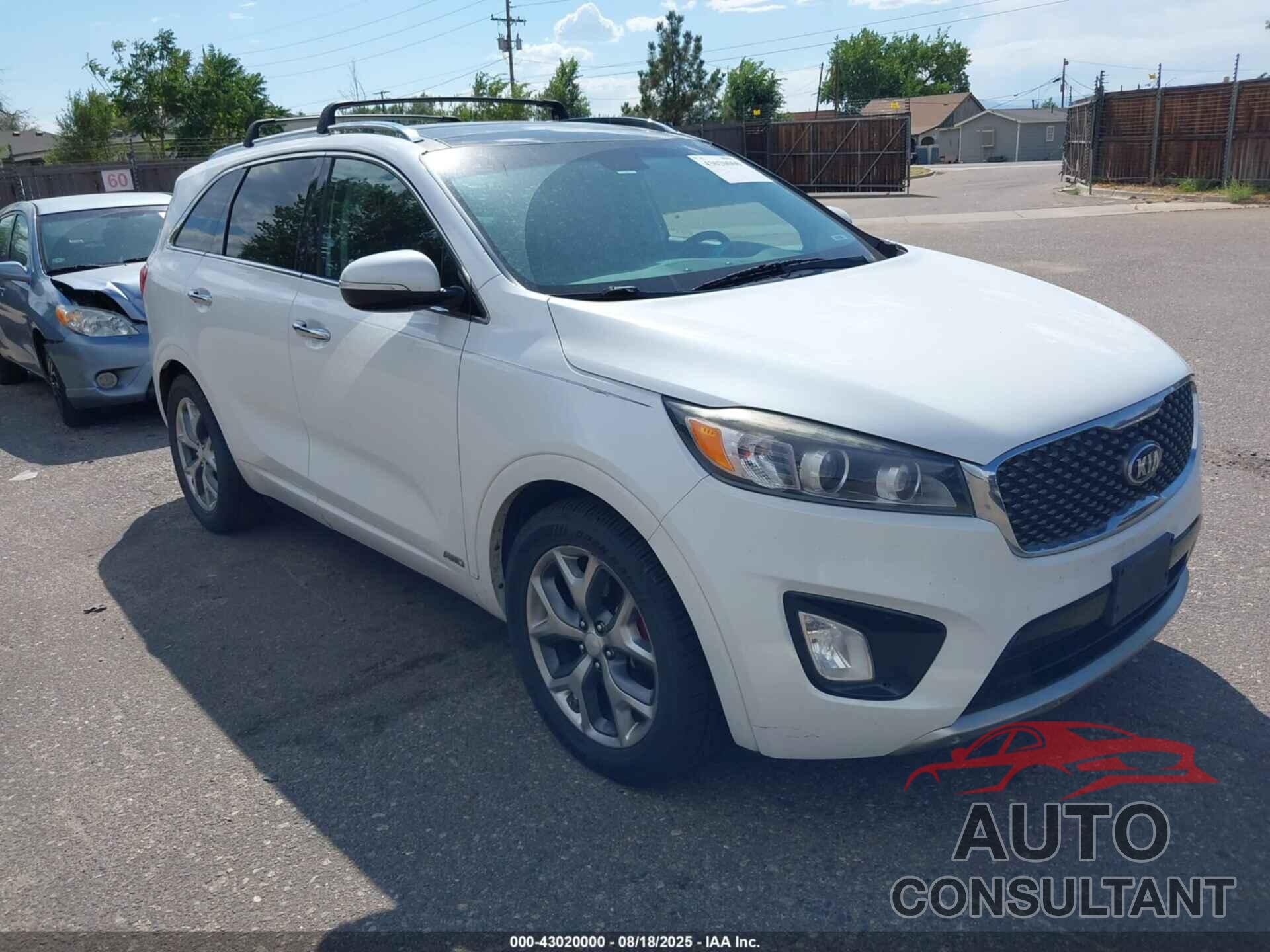 KIA SORENTO 2016 - 5XYPKDA52GG001987