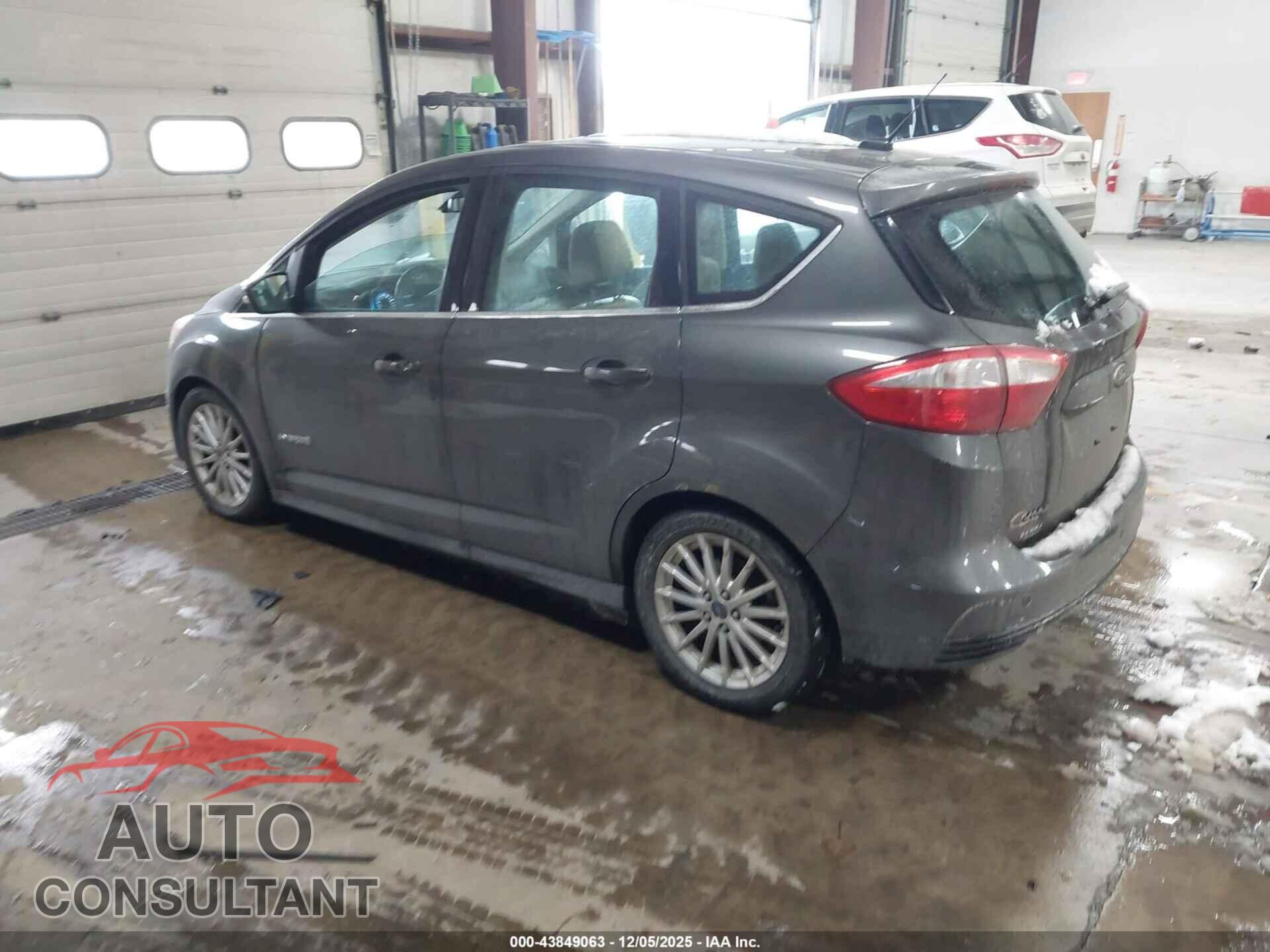 FORD C-MAX HYBRID 2016 - 1FADP5BU9GL101580