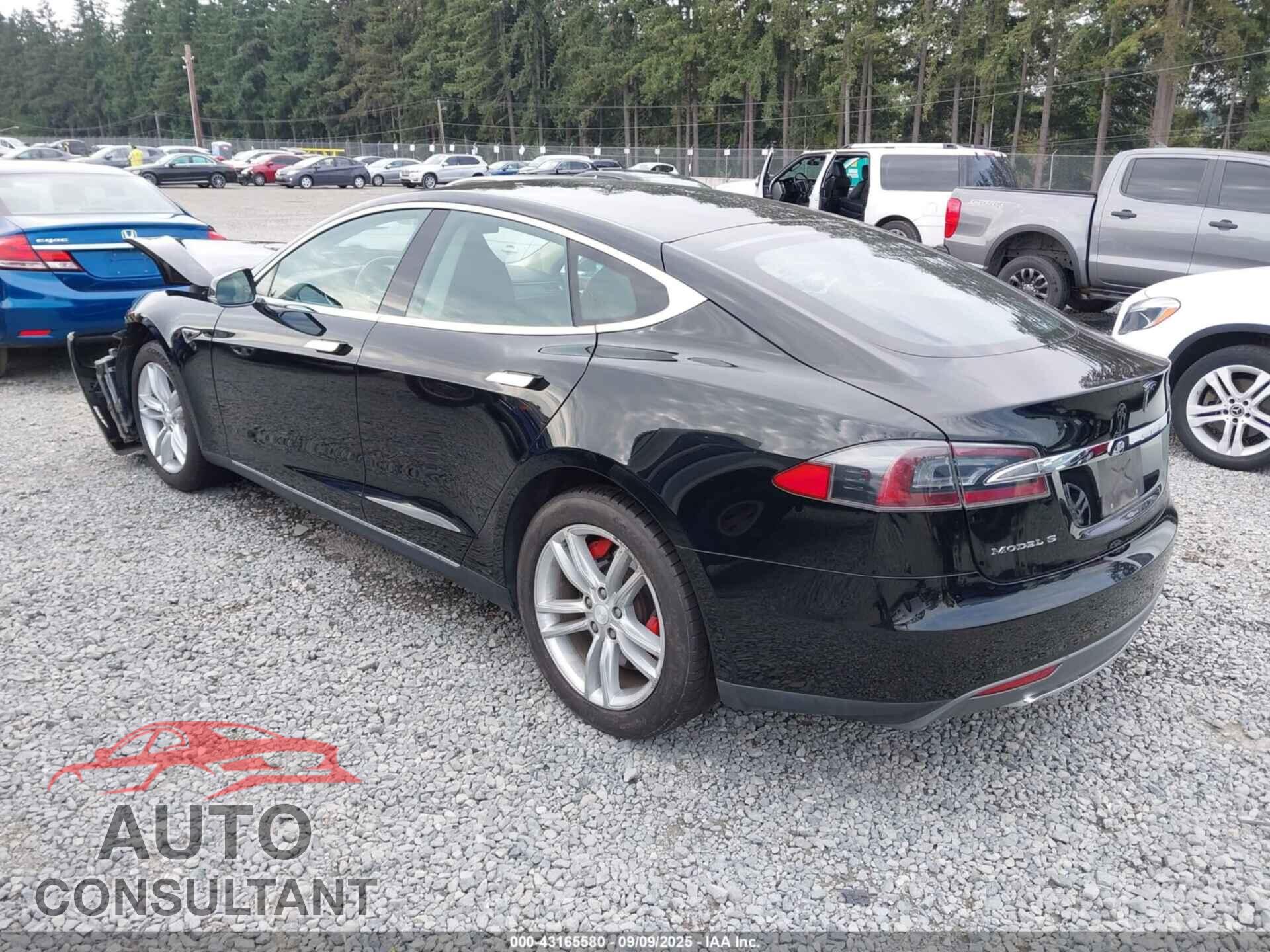 TESLA MODEL S 2013 - 5YJSA1CN6DFP19862