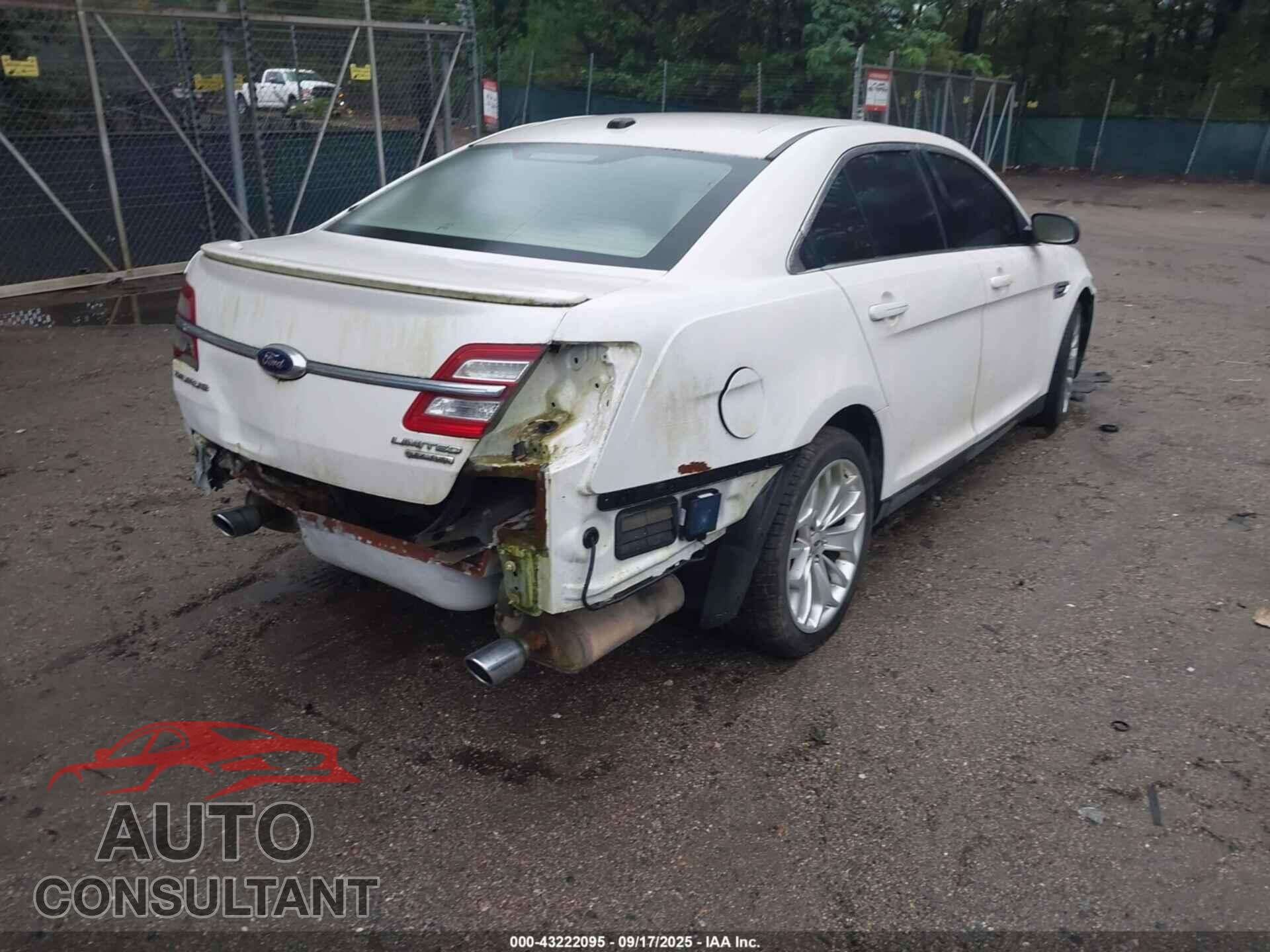 FORD TAURUS 2013 - 1FAHP2F88DG127931