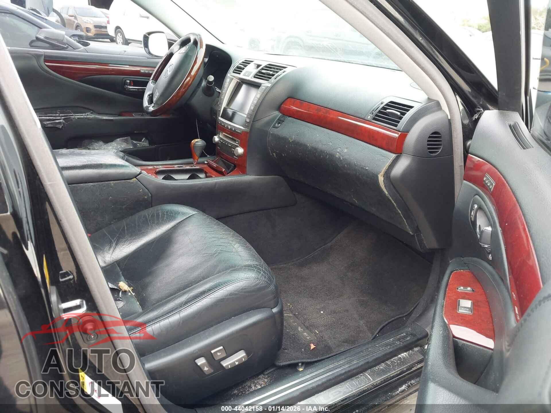LEXUS LS 460 2010 - JTHBL5EF0A5100645