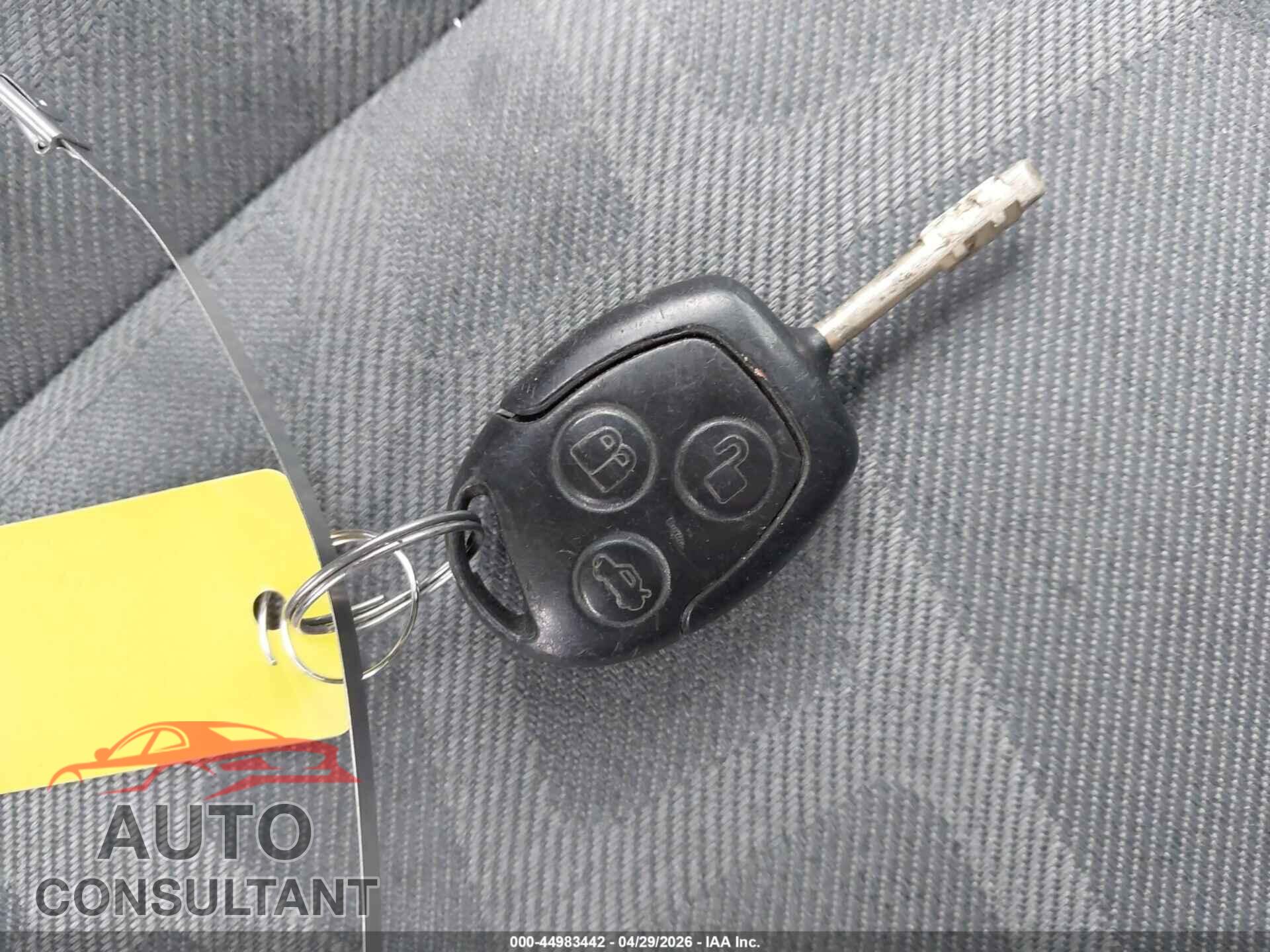 FORD TRANSIT CONNECT 2012 - NM0KS9BN3CT078501