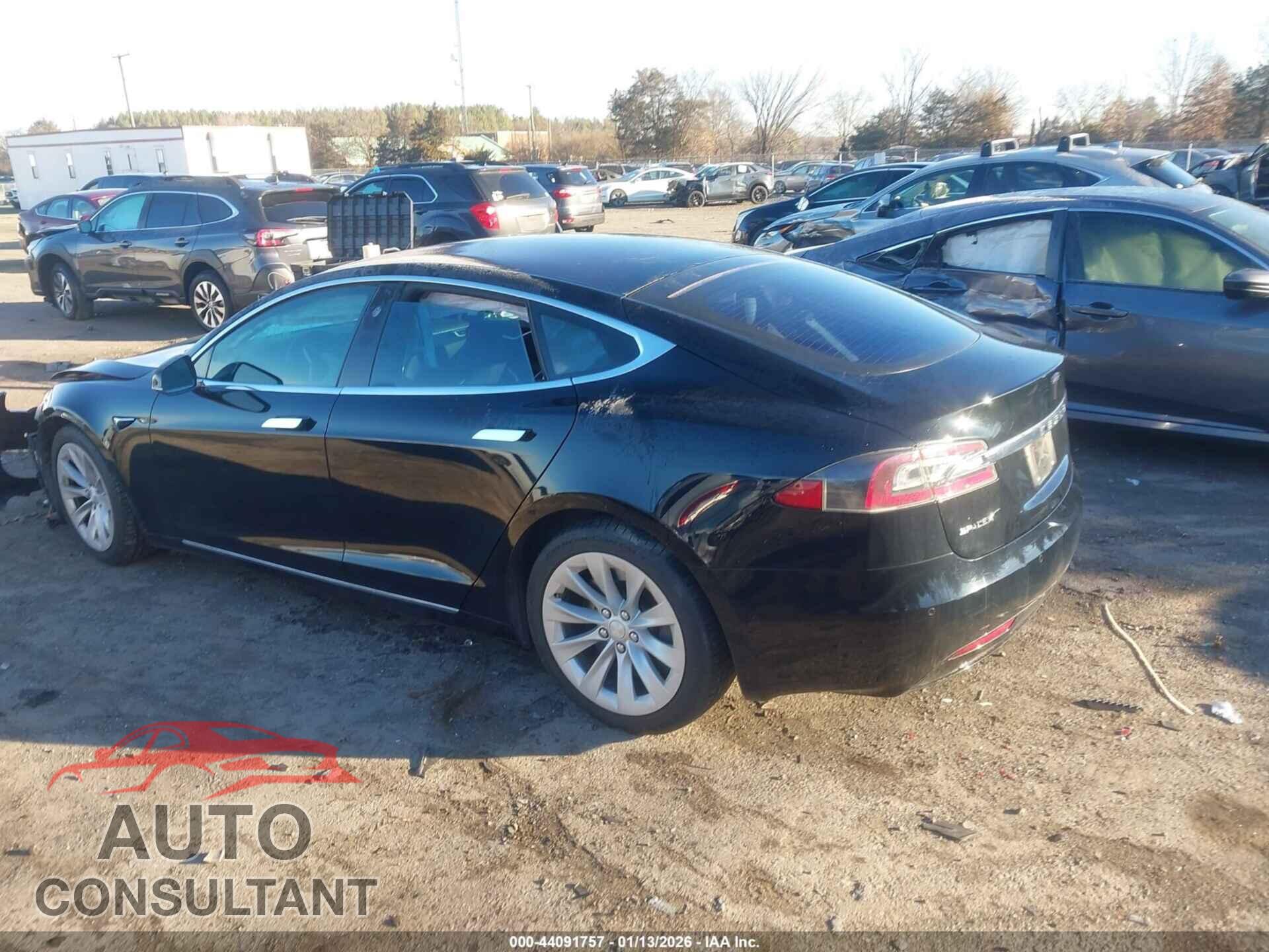 TESLA MODEL S 2017 - 5YJSA1E21HF197344