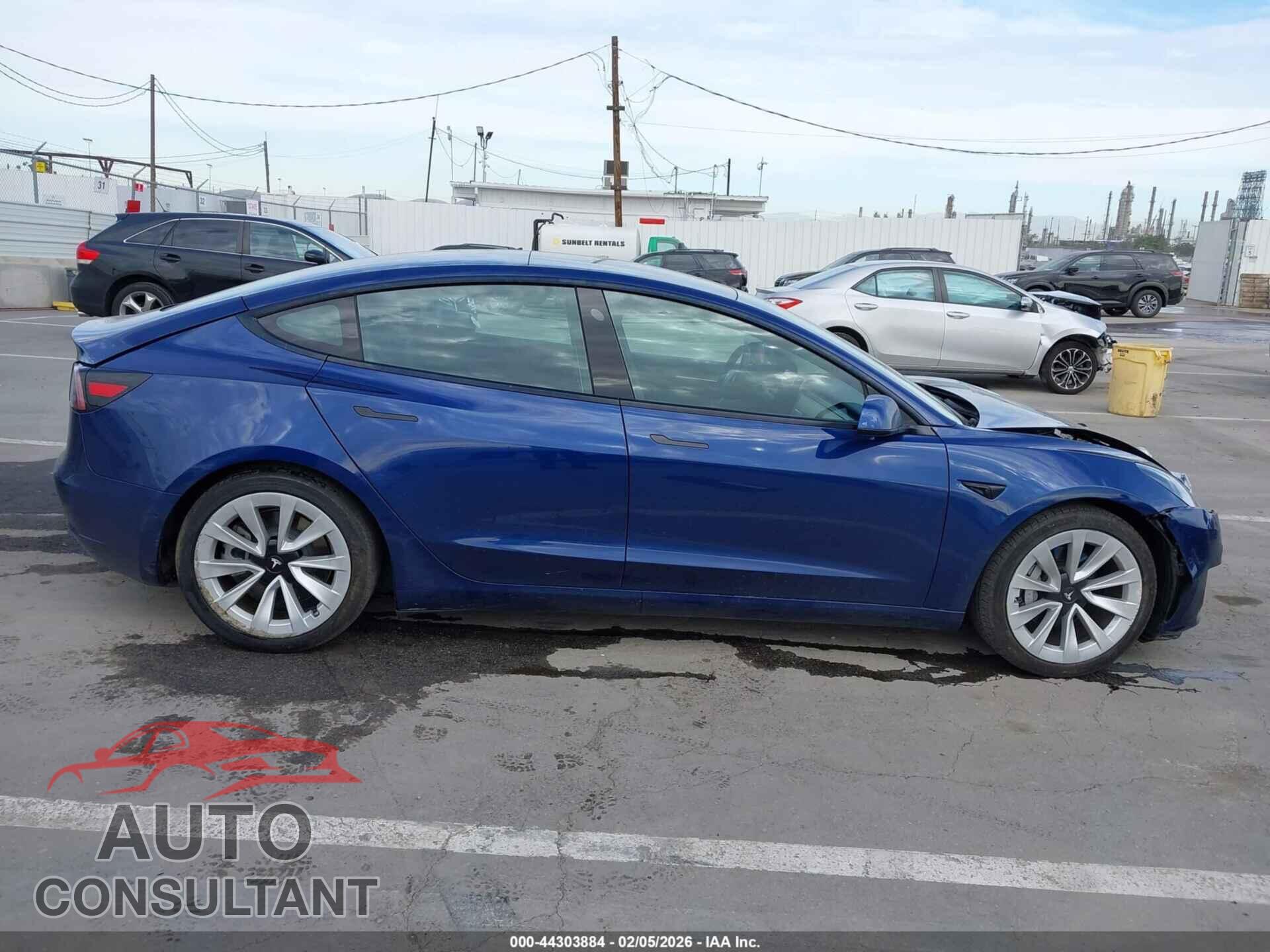 TESLA MODEL 3 2021 - 5YJ3E1EA8MF998475