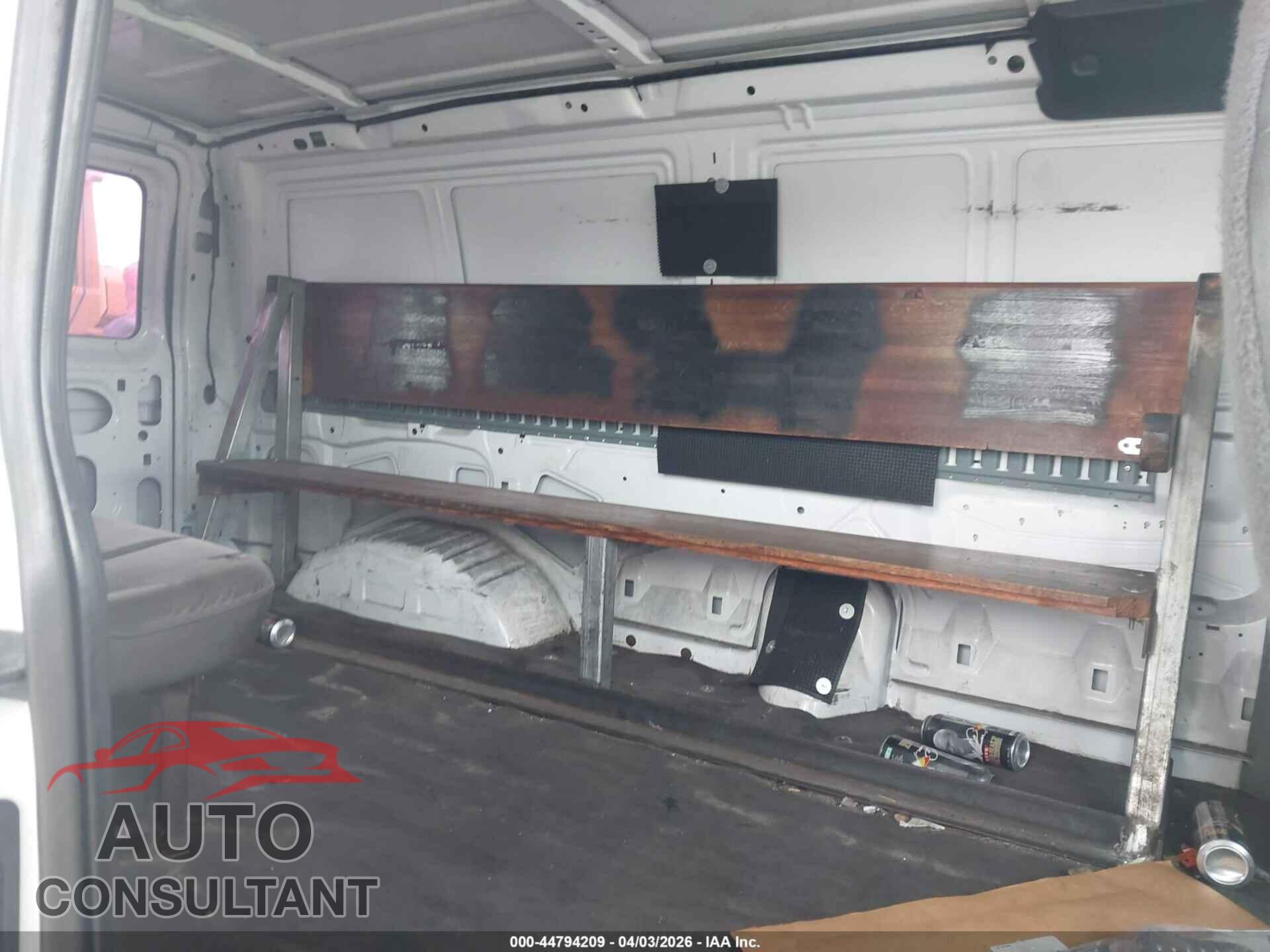 FORD E-150 2011 - 1FTNE1EWXBDA58378