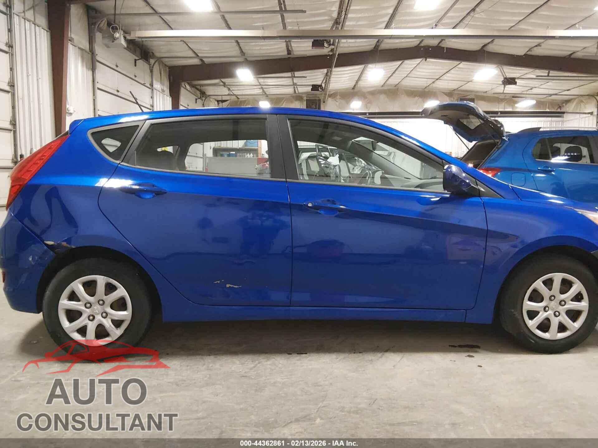 HYUNDAI ACCENT 2012 - KMHCT5AEXCU026139