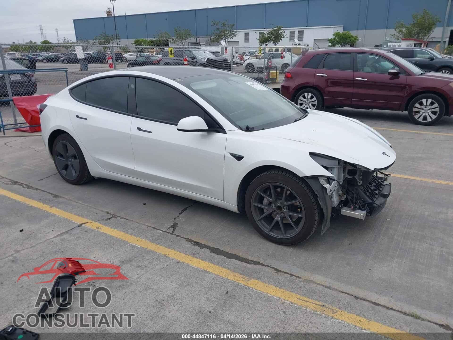 TESLA MODEL 3 2021 - 5YJ3E1EA7MF013647