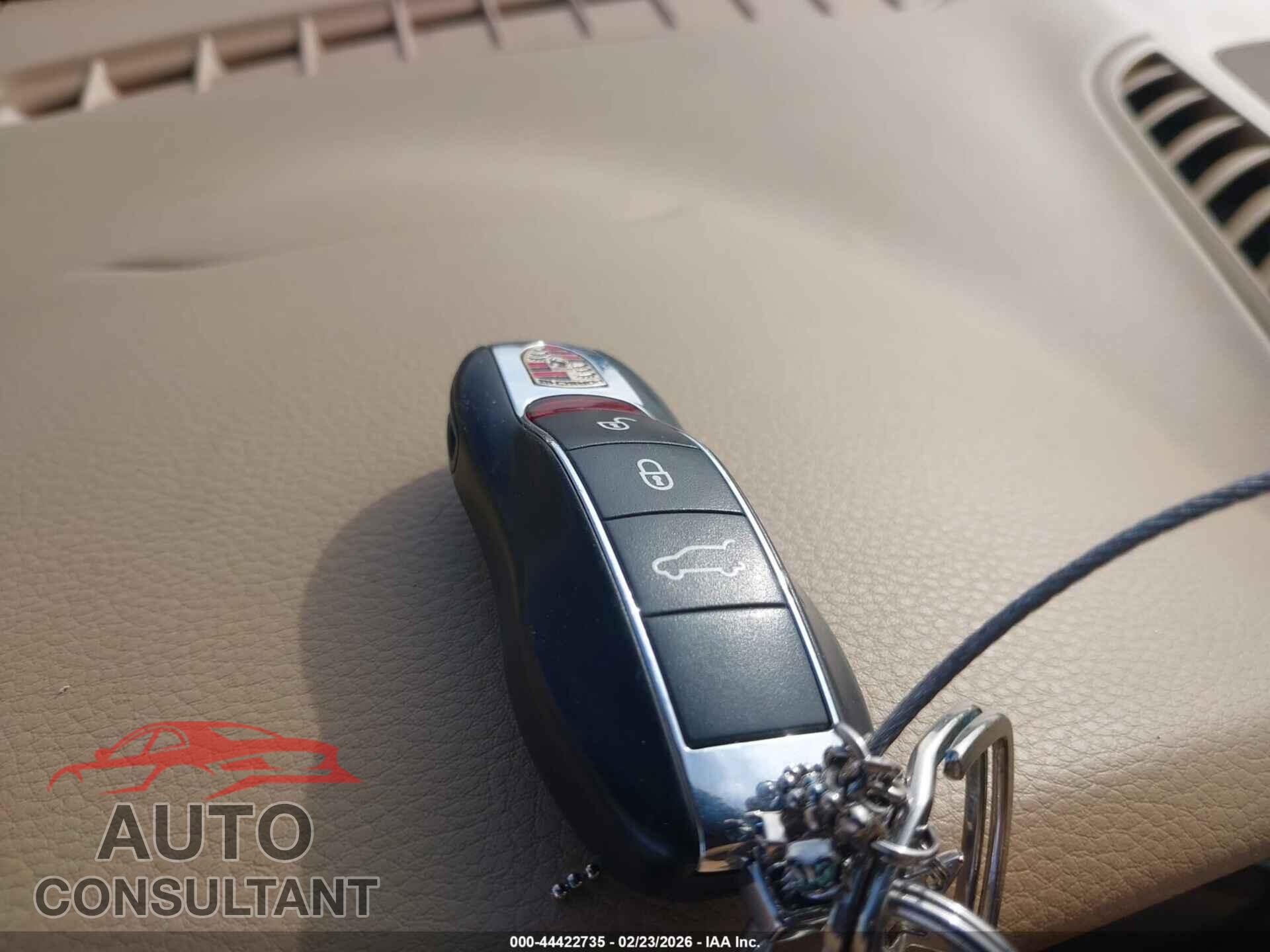 PORSCHE CAYENNE 2011 - WP1AA2A21BLA05804