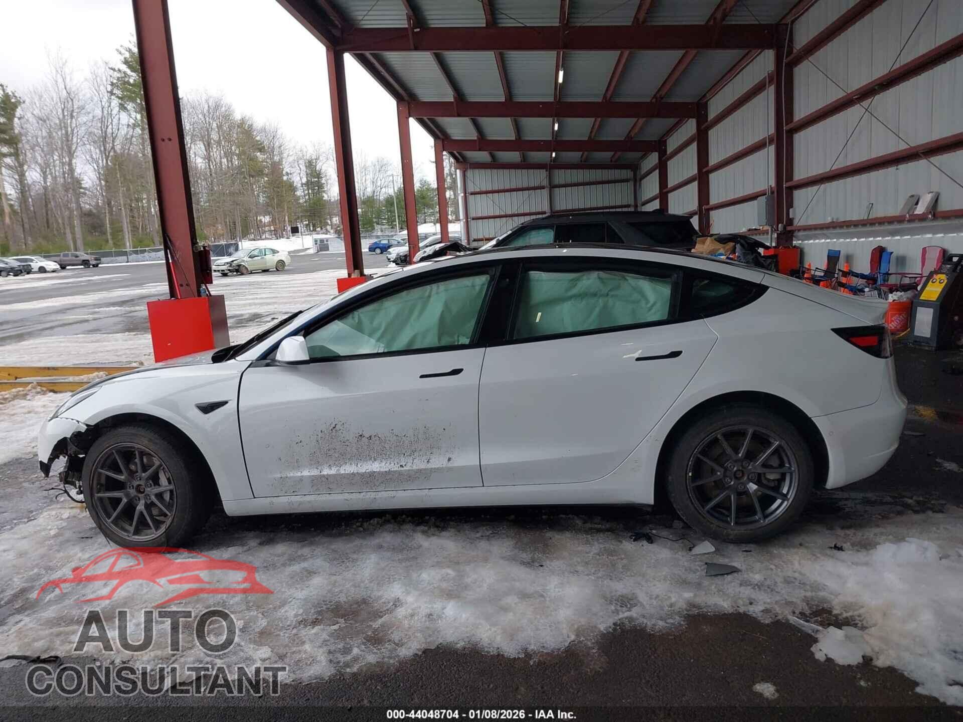TESLA MODEL 3 2021 - 5YJ3E1EB9MF836881