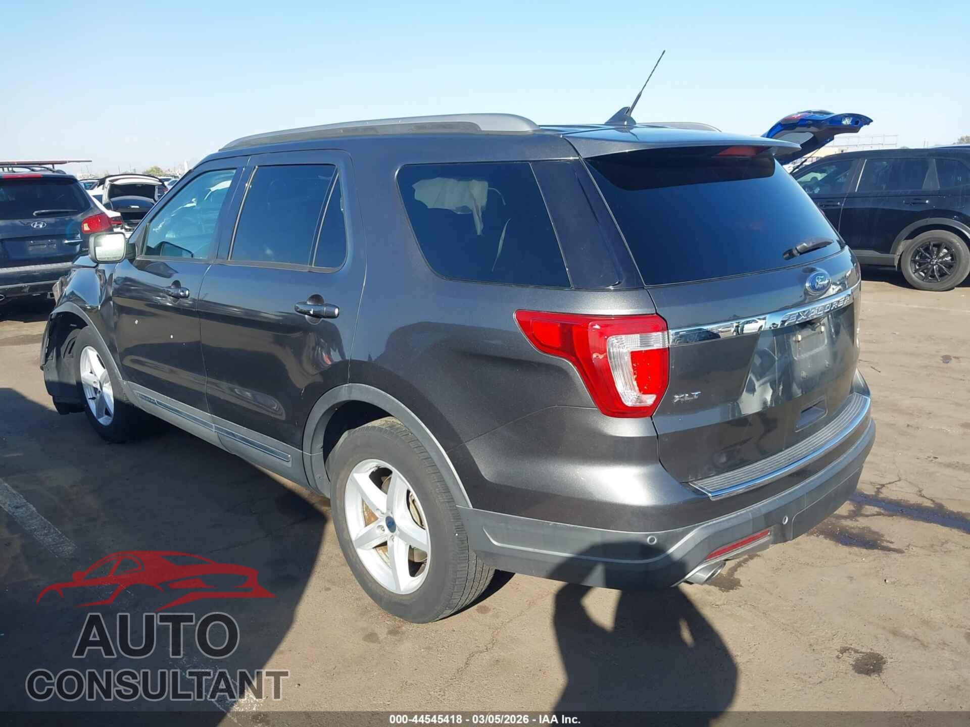 FORD EXPLORER 2018 - 1FM5K7DH7JGB90375