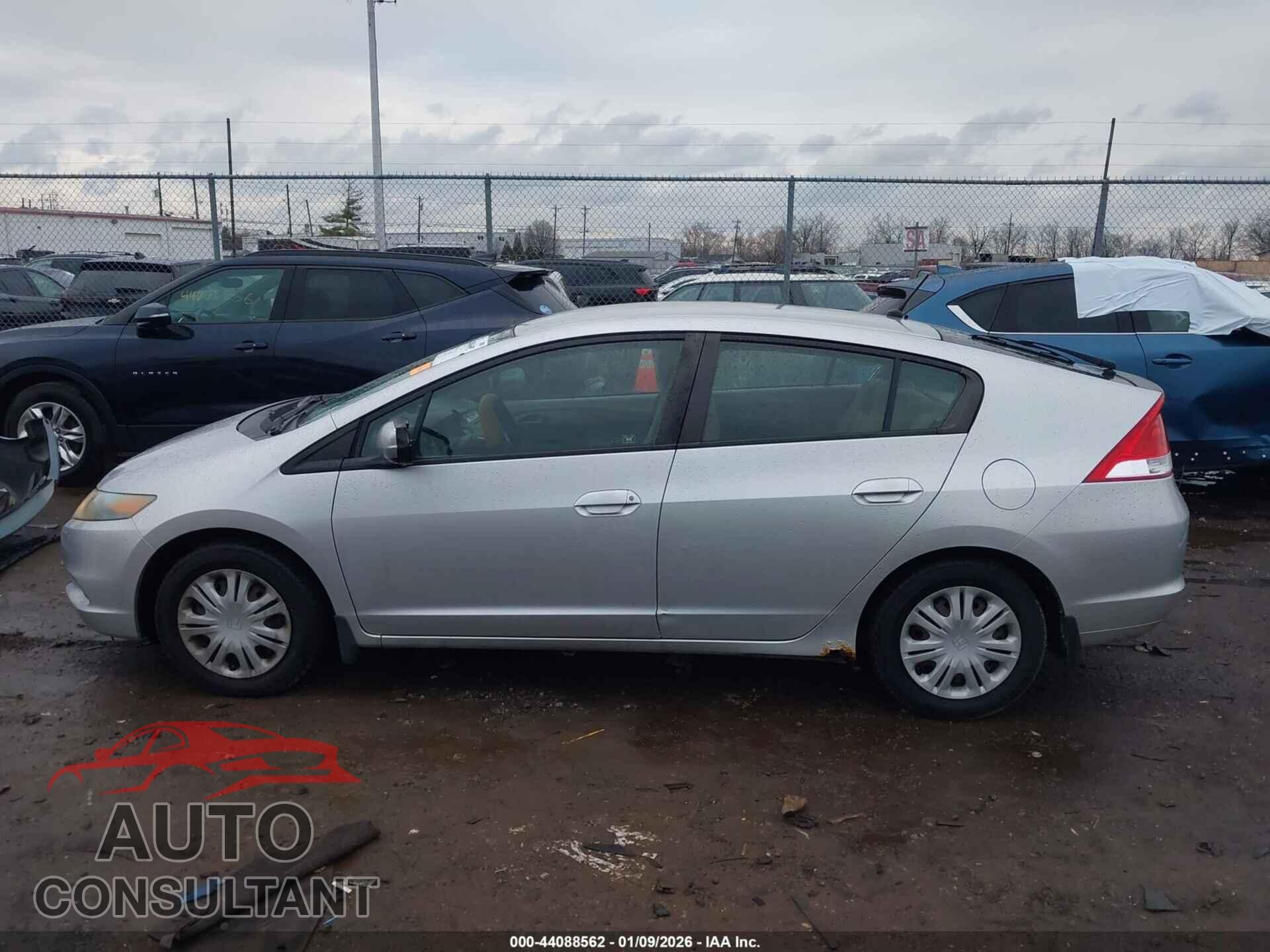 HONDA INSIGHT 2010 - JHMZE2H57AS014034