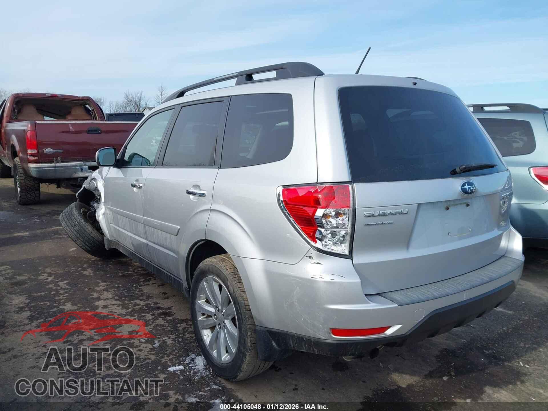 SUBARU FORESTER 2011 - JF2SHBDC4BH747625