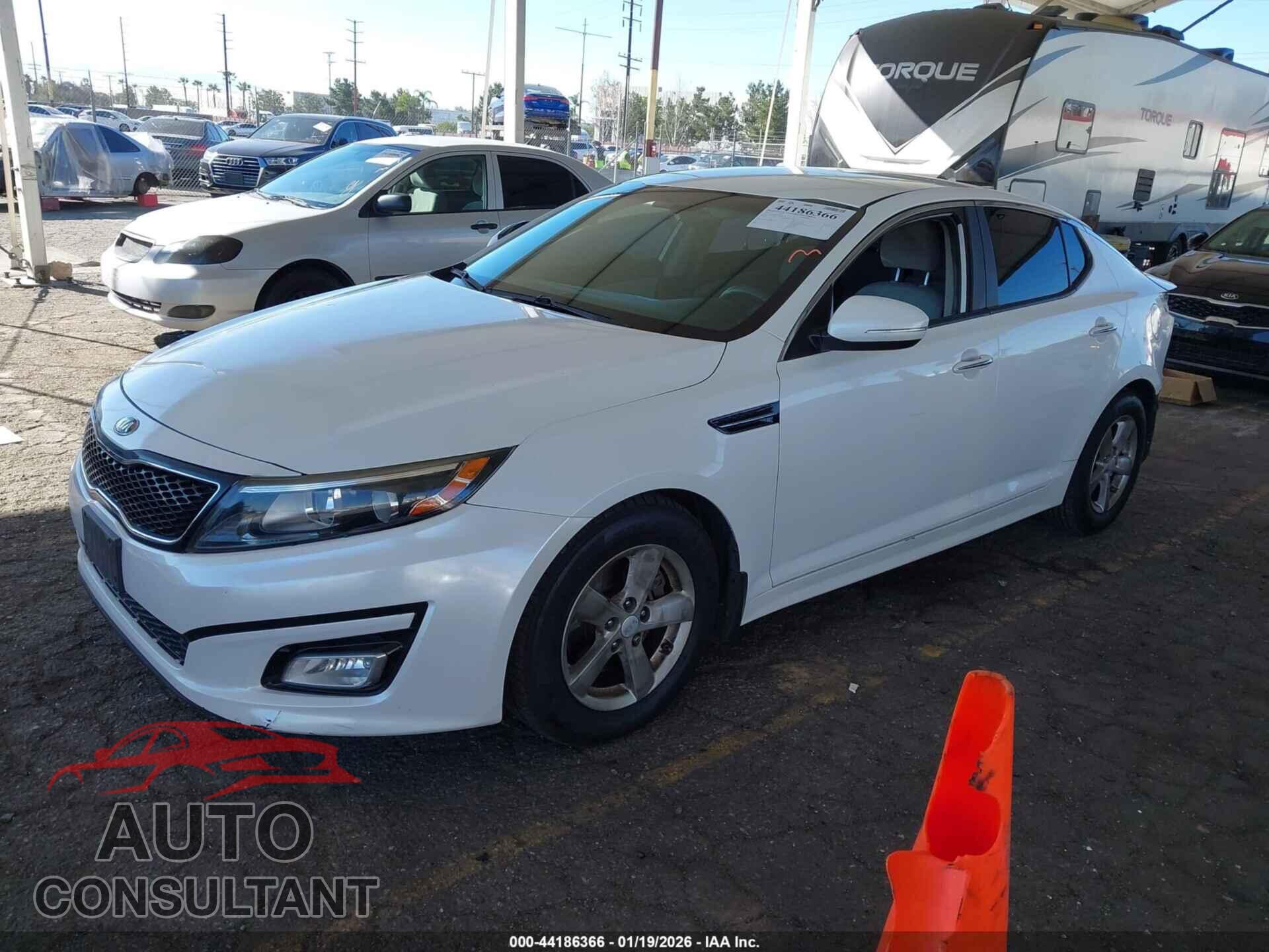 KIA OPTIMA 2015 - KNAGM4A77F5664777