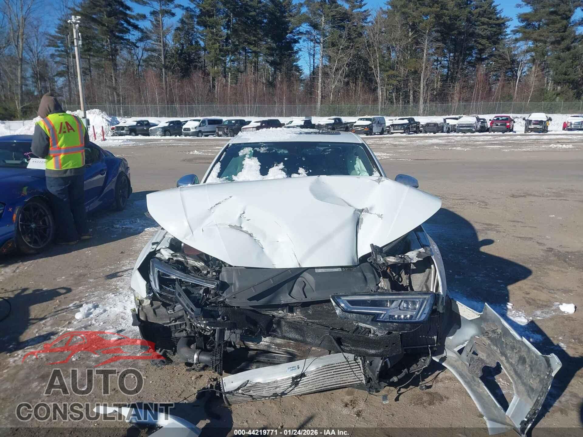 AUDI S4 2018 - WAUB4AF41JA003088