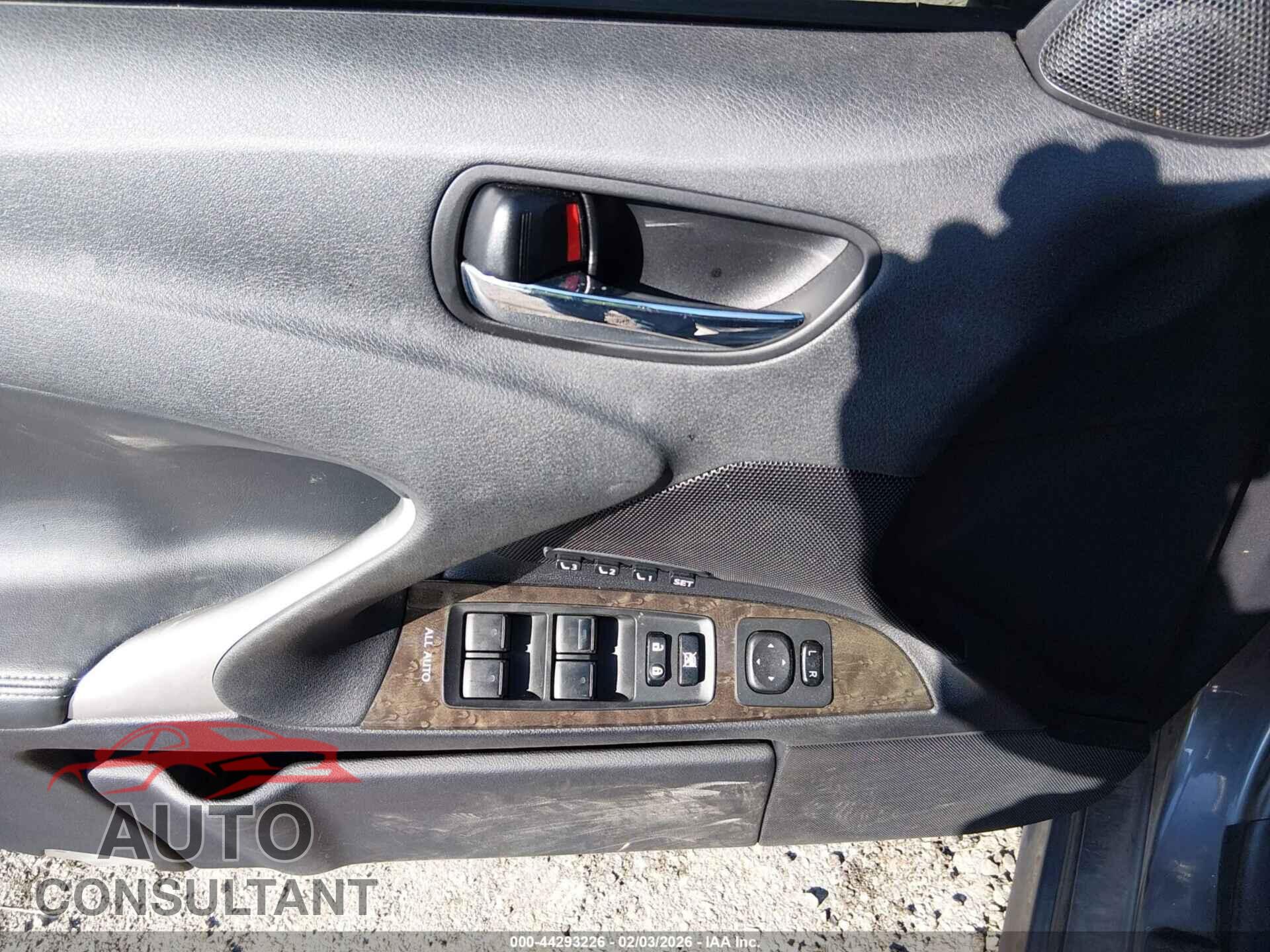 LEXUS IS 350 2012 - JTHBE5C26C5030775