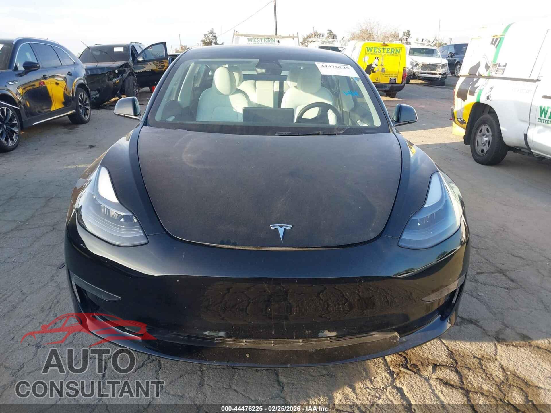 TESLA MODEL 3 2023 - 5YJ3E1EA0PF518305