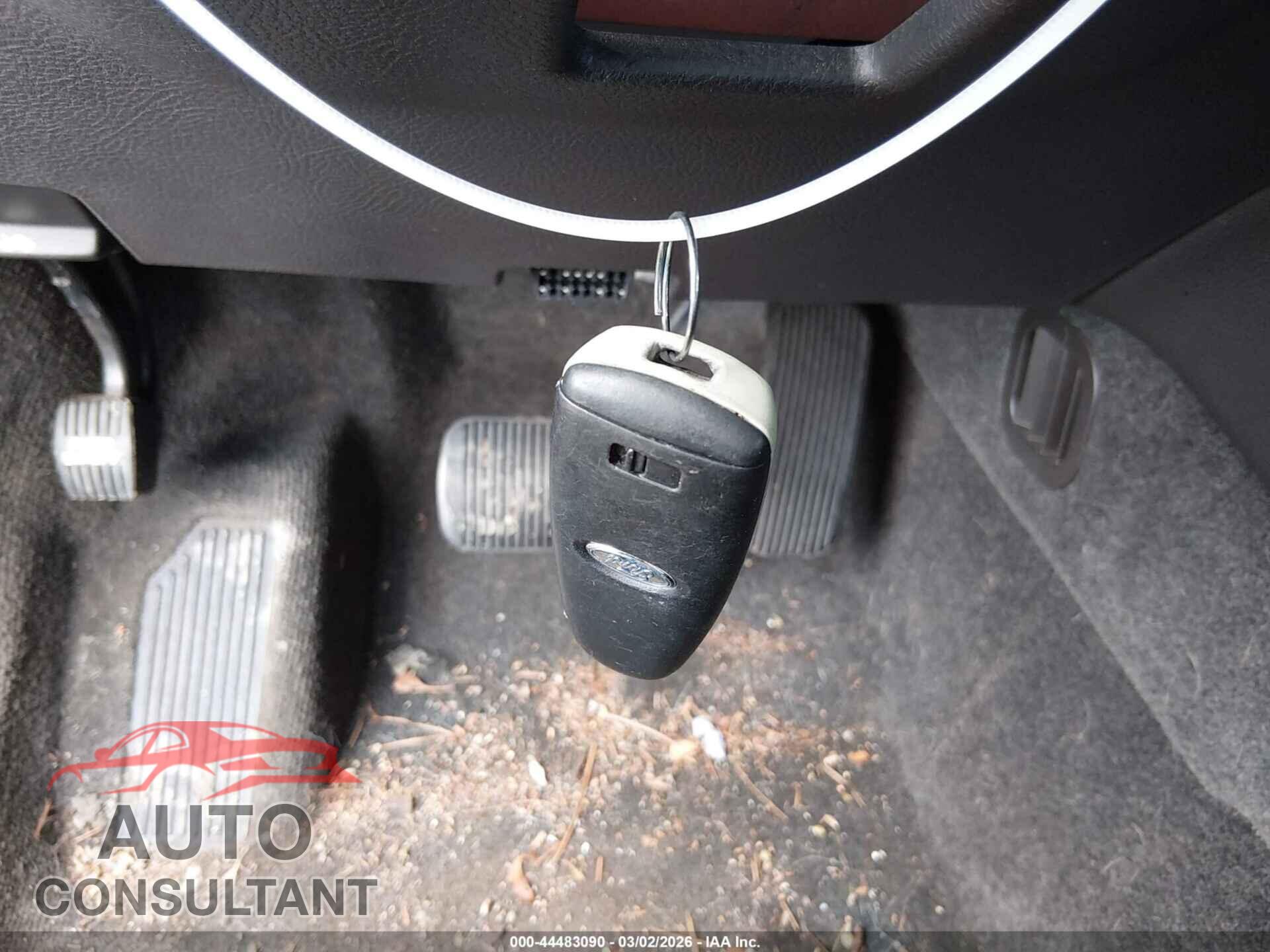 FORD TAURUS 2013 - 1FAHP2F85DG140023