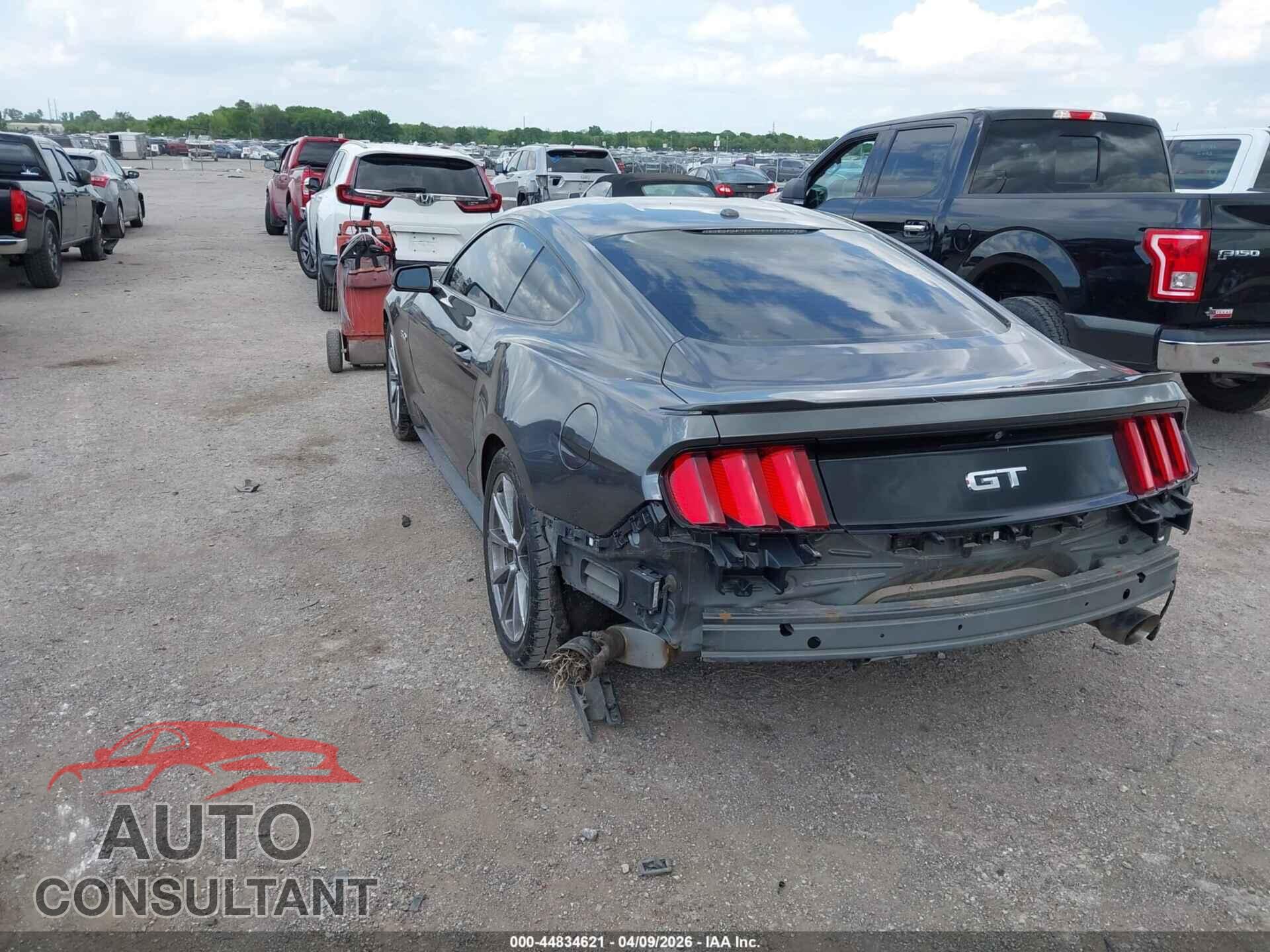 FORD MUSTANG 2015 - 1FA6P8CF3F5384927