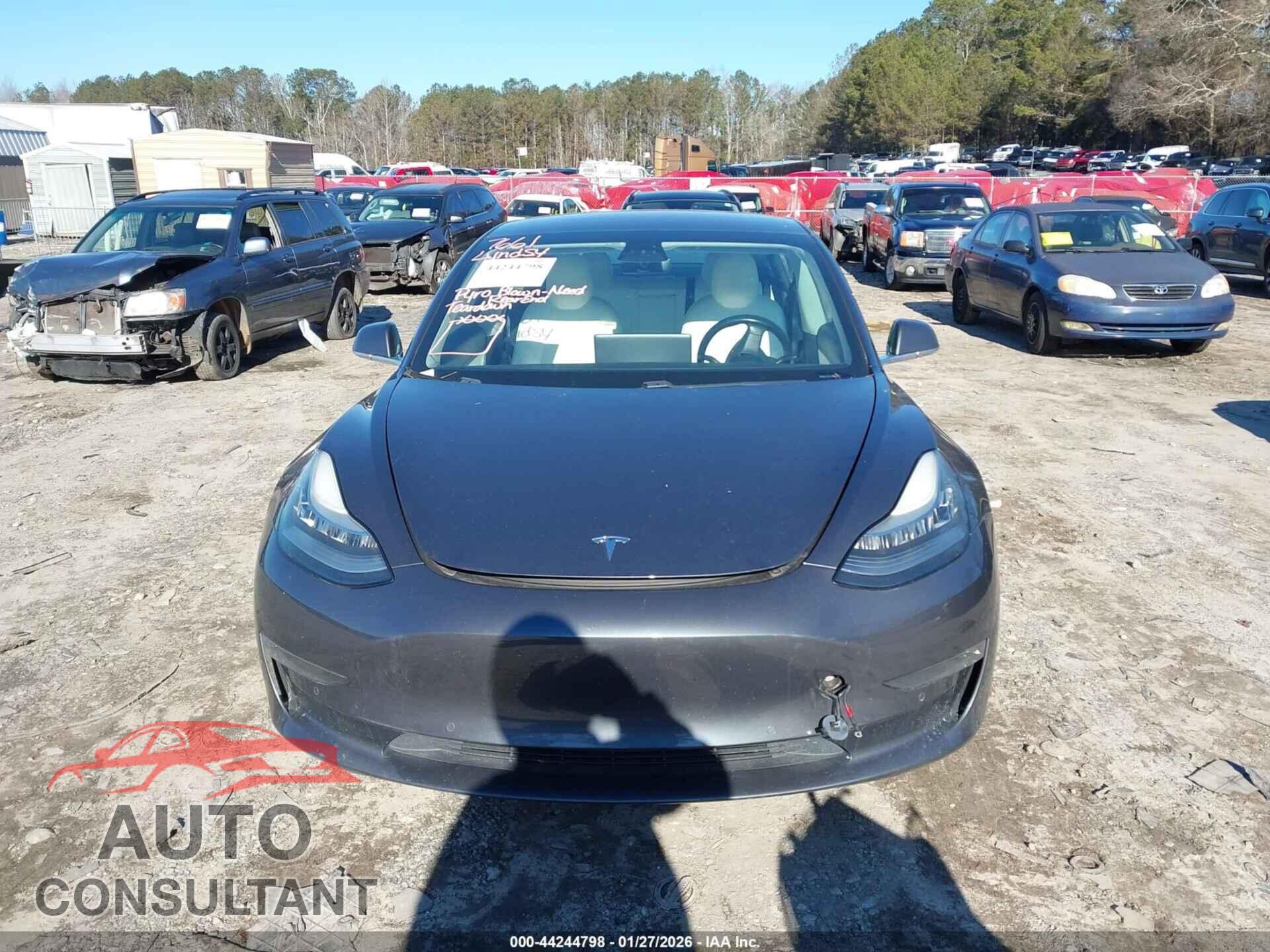 TESLA MODEL 3 2018 - 5YJ3E1EA6JF155984