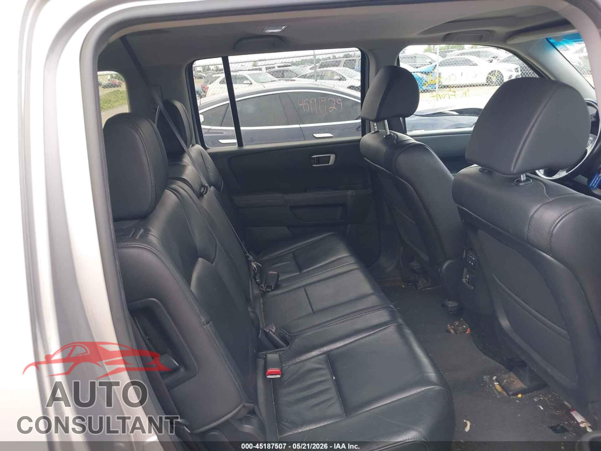 HONDA PILOT 2013 - 5FNYF4H51DB058537