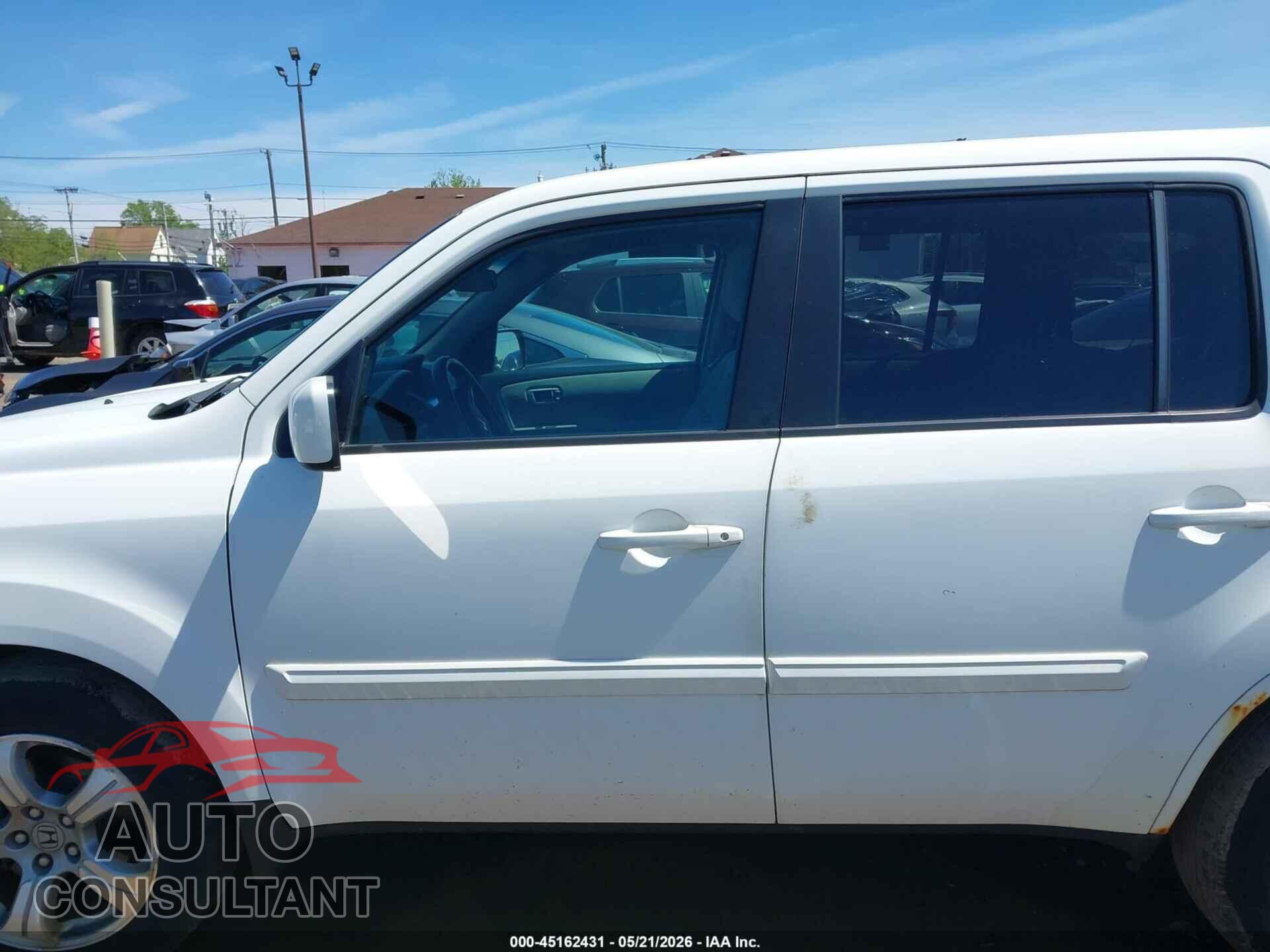 HONDA PILOT 2013 - 5FNYF4H44DB082144