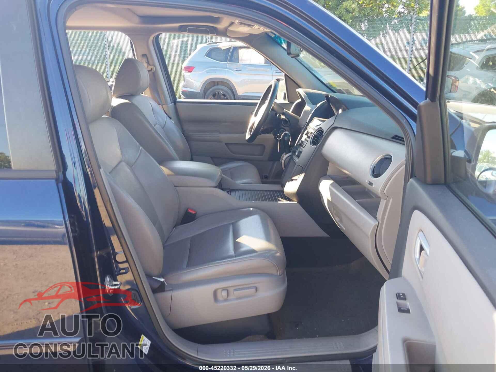 HONDA PILOT 2013 - 5FNYF4H58DB086495
