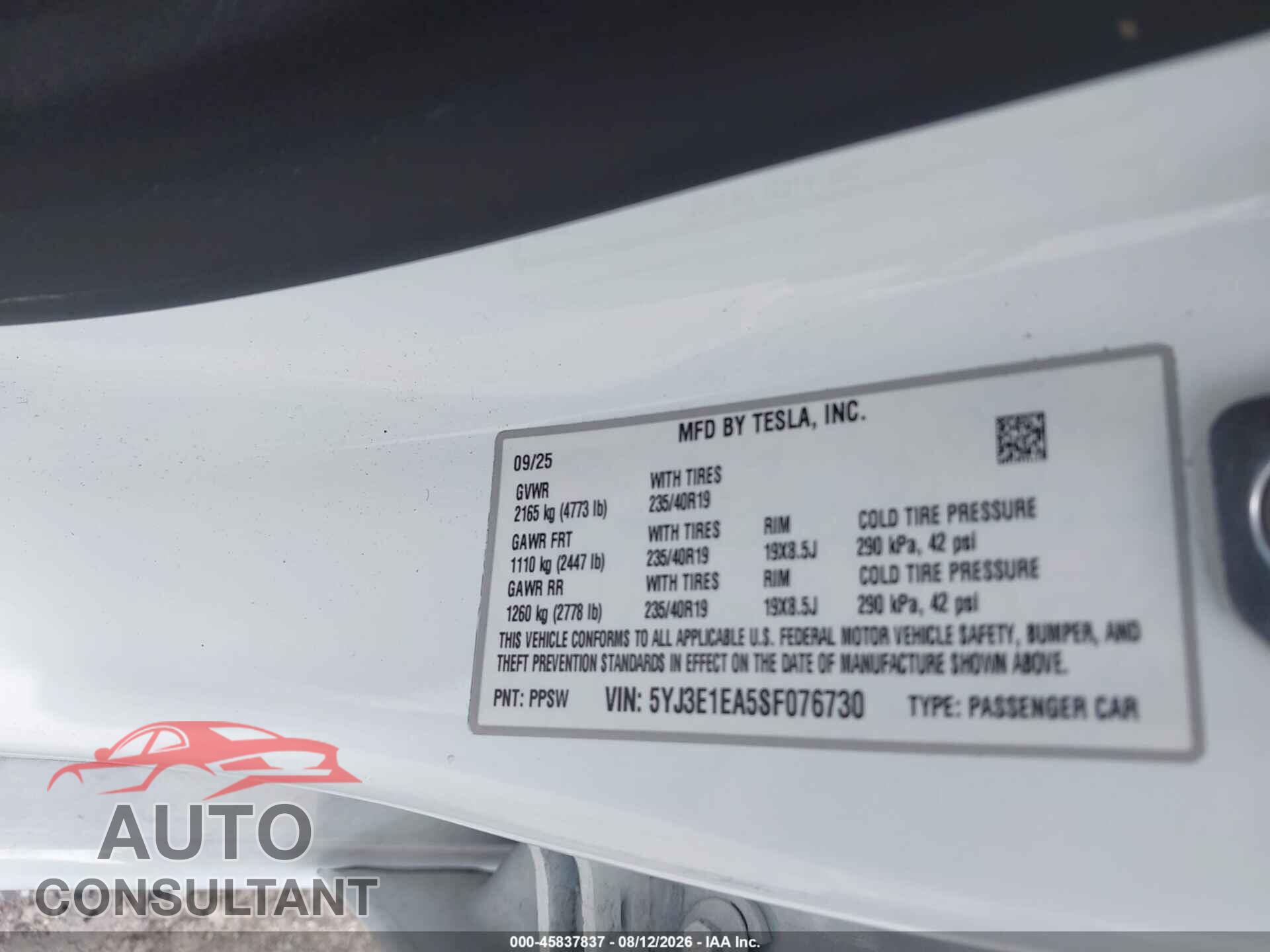 TESLA MODEL 3 2025 - 5YJ3E1EA5SF076730