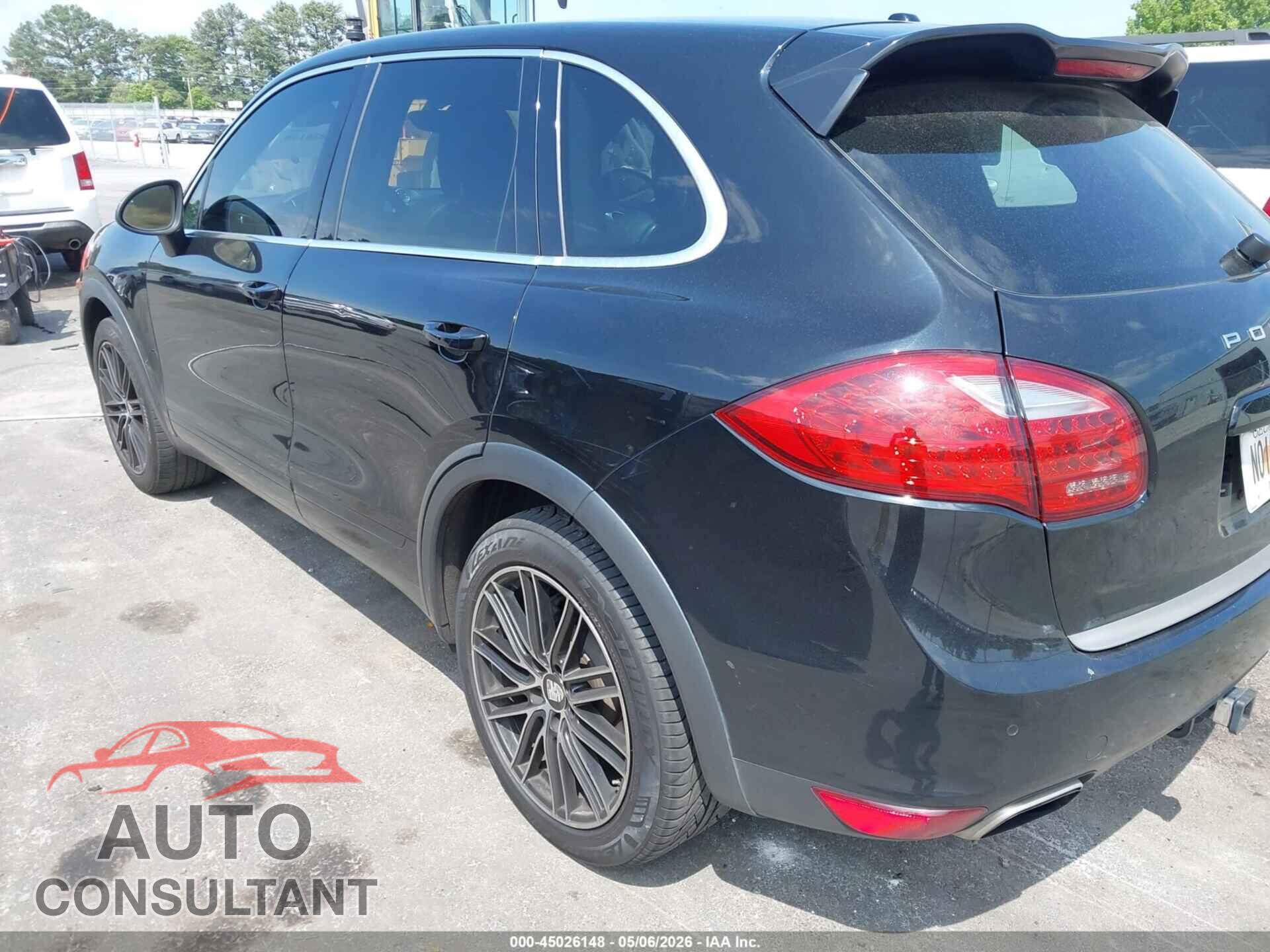 PORSCHE CAYENNE 2012 - WP1AA2A21CLA05402
