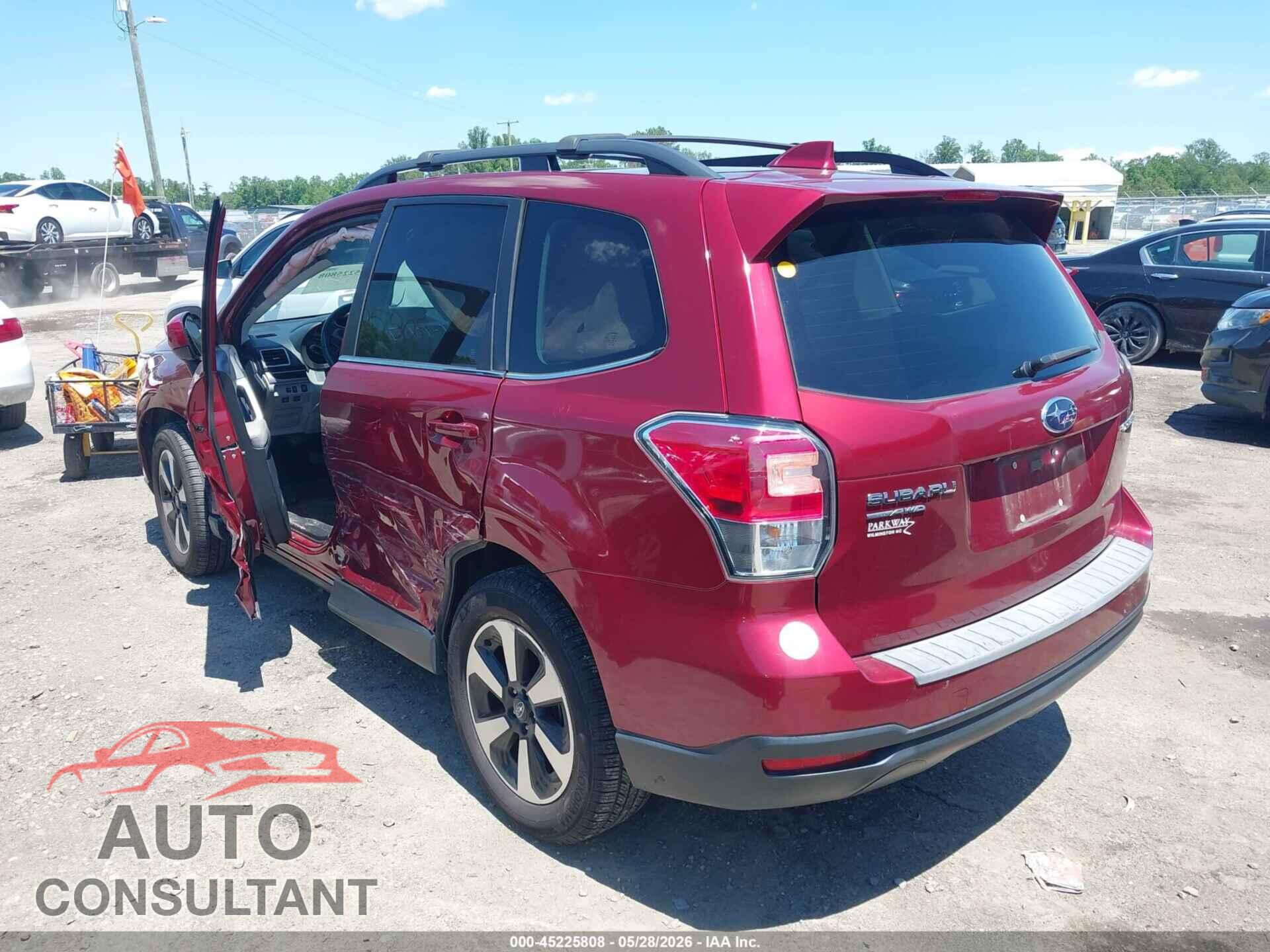 SUBARU FORESTER 2018 - JF2SJAJC8JH477865