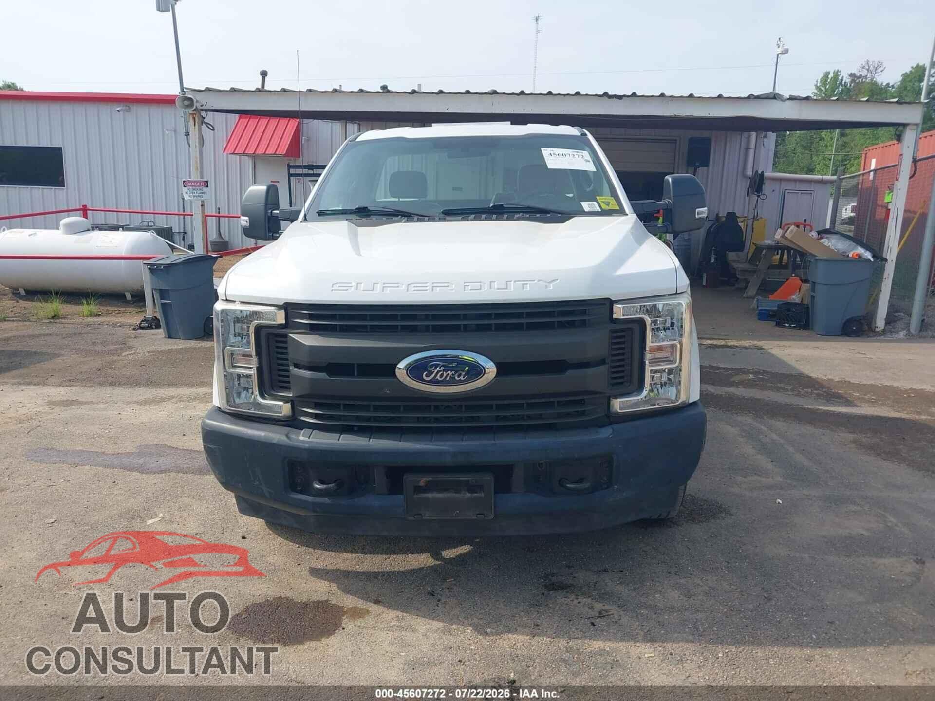 FORD F-250 2017 - 1FDBF2A60HEE09826