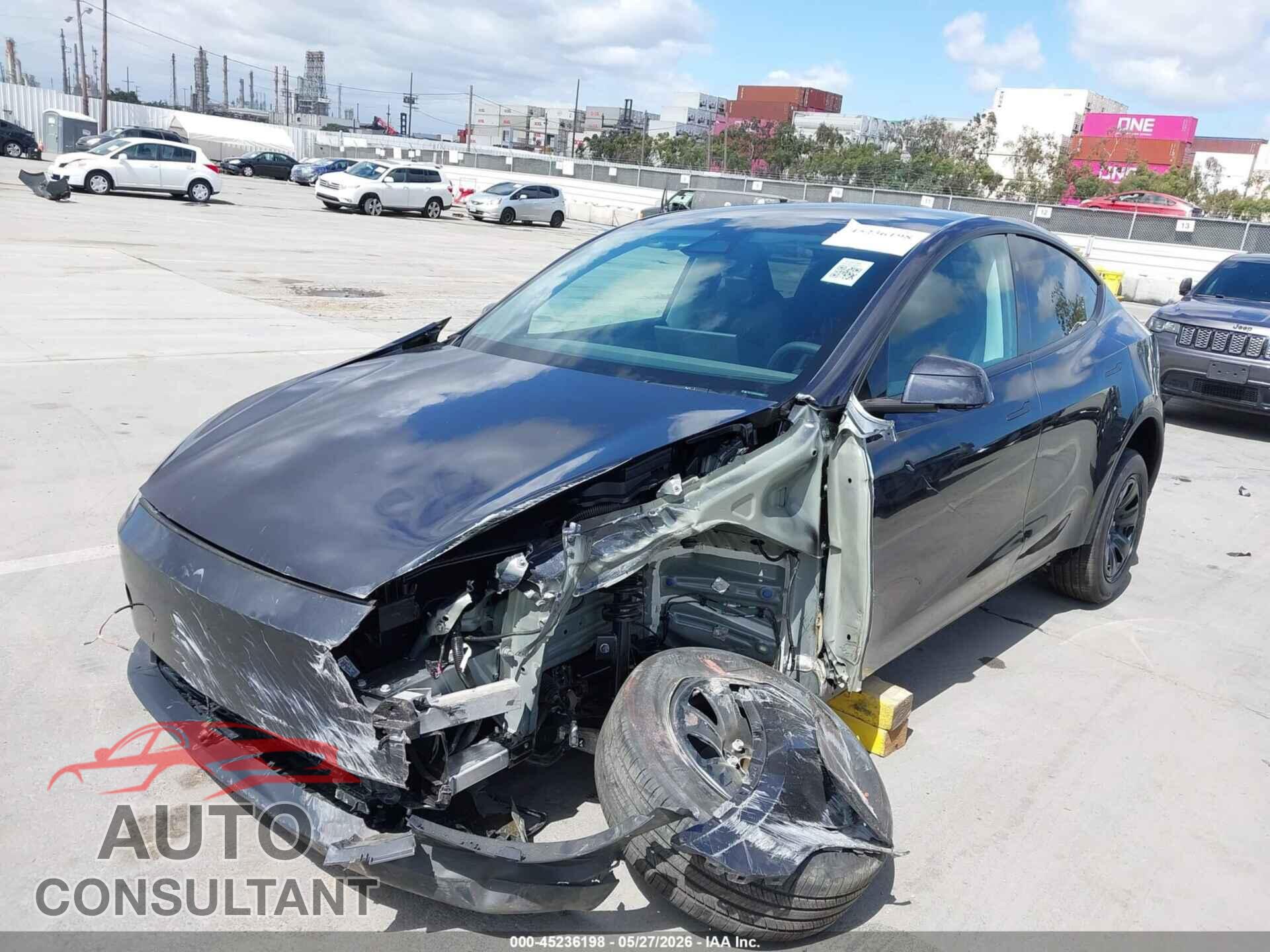 TESLA MODEL Y 2026 - 7SAYGDED3TA696117