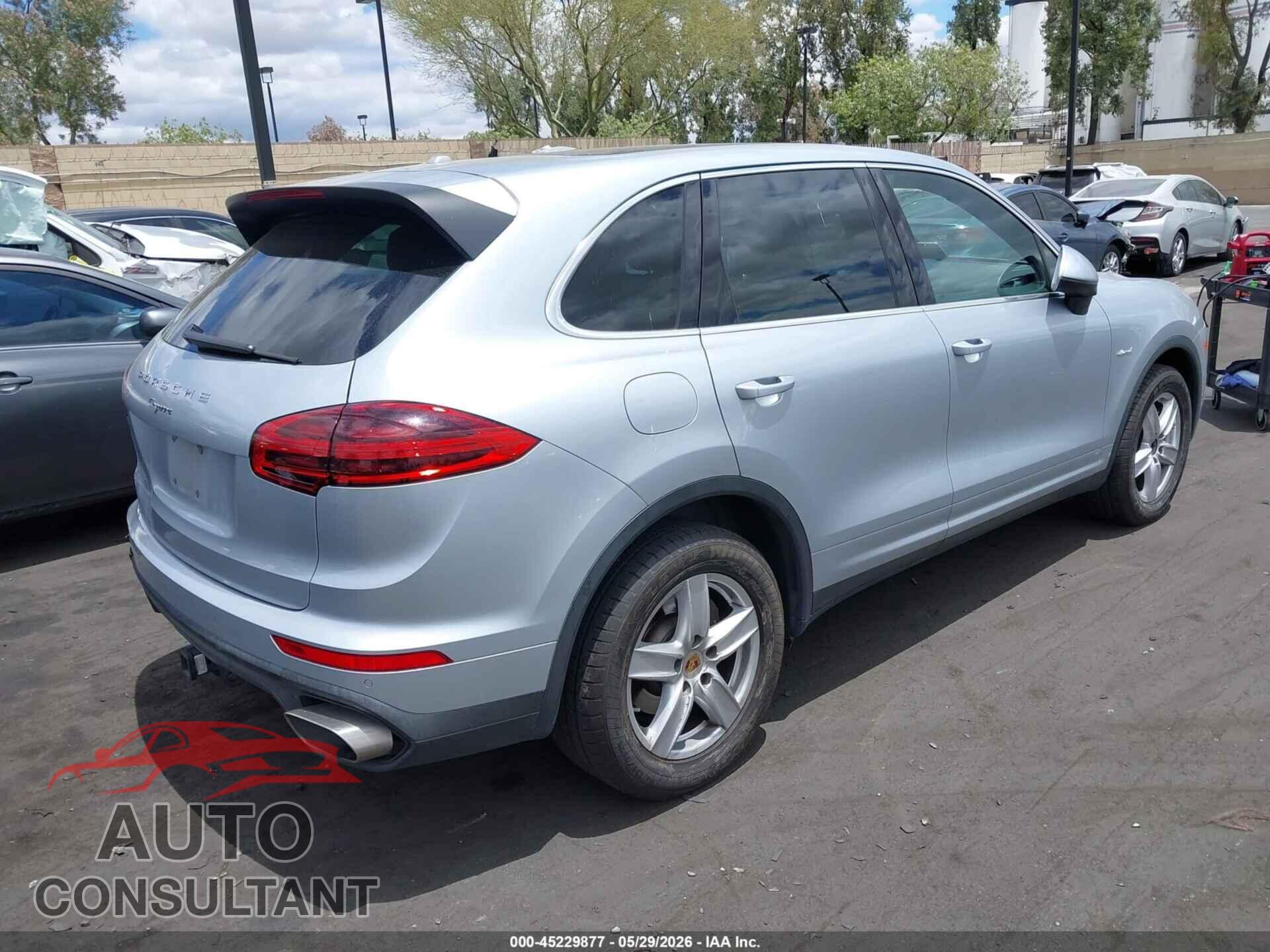 PORSCHE CAYENNE 2016 - WP1AF2A20GLA40309