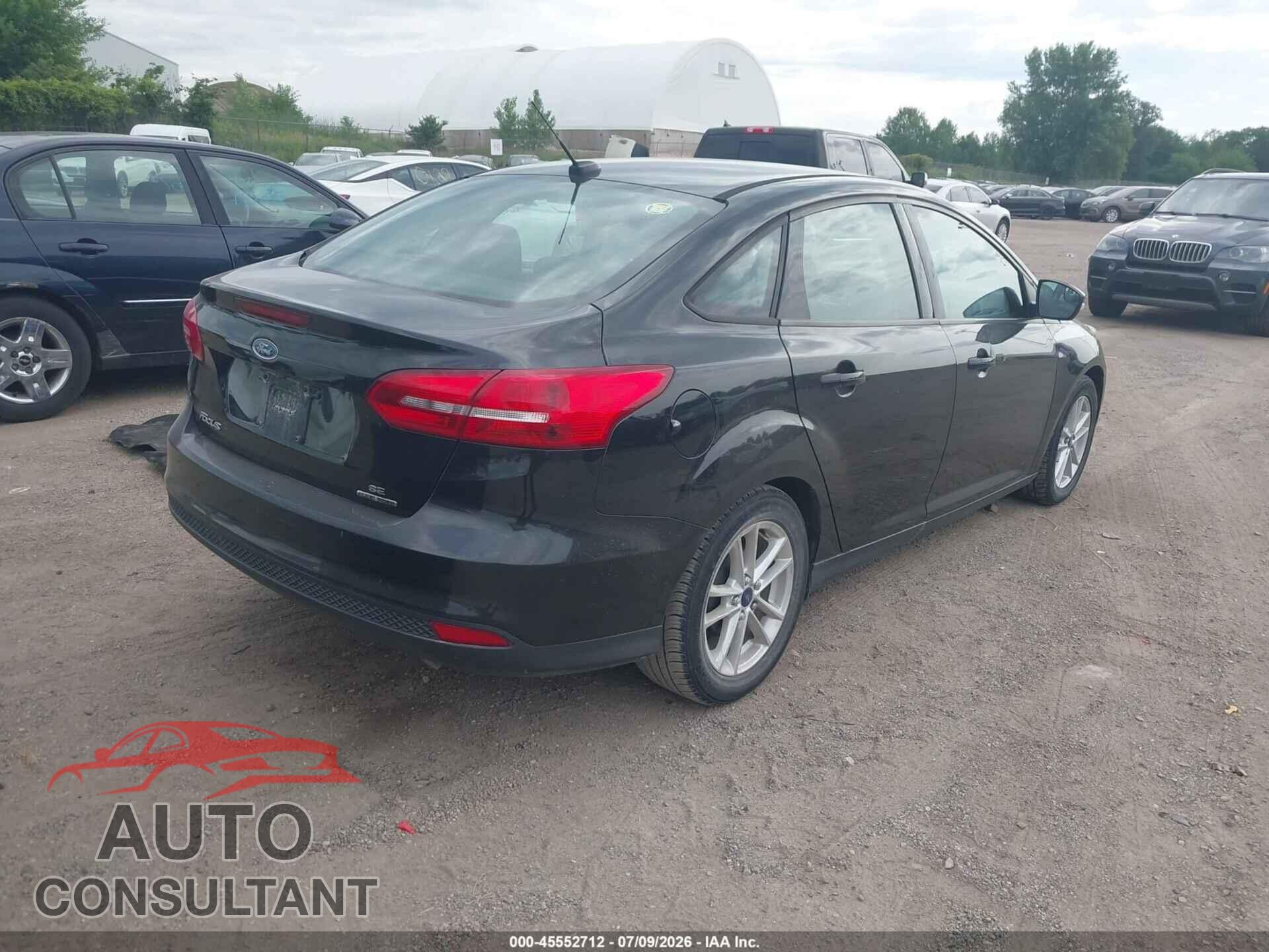 FORD FOCUS 2015 - 1FADP3F22FL368071