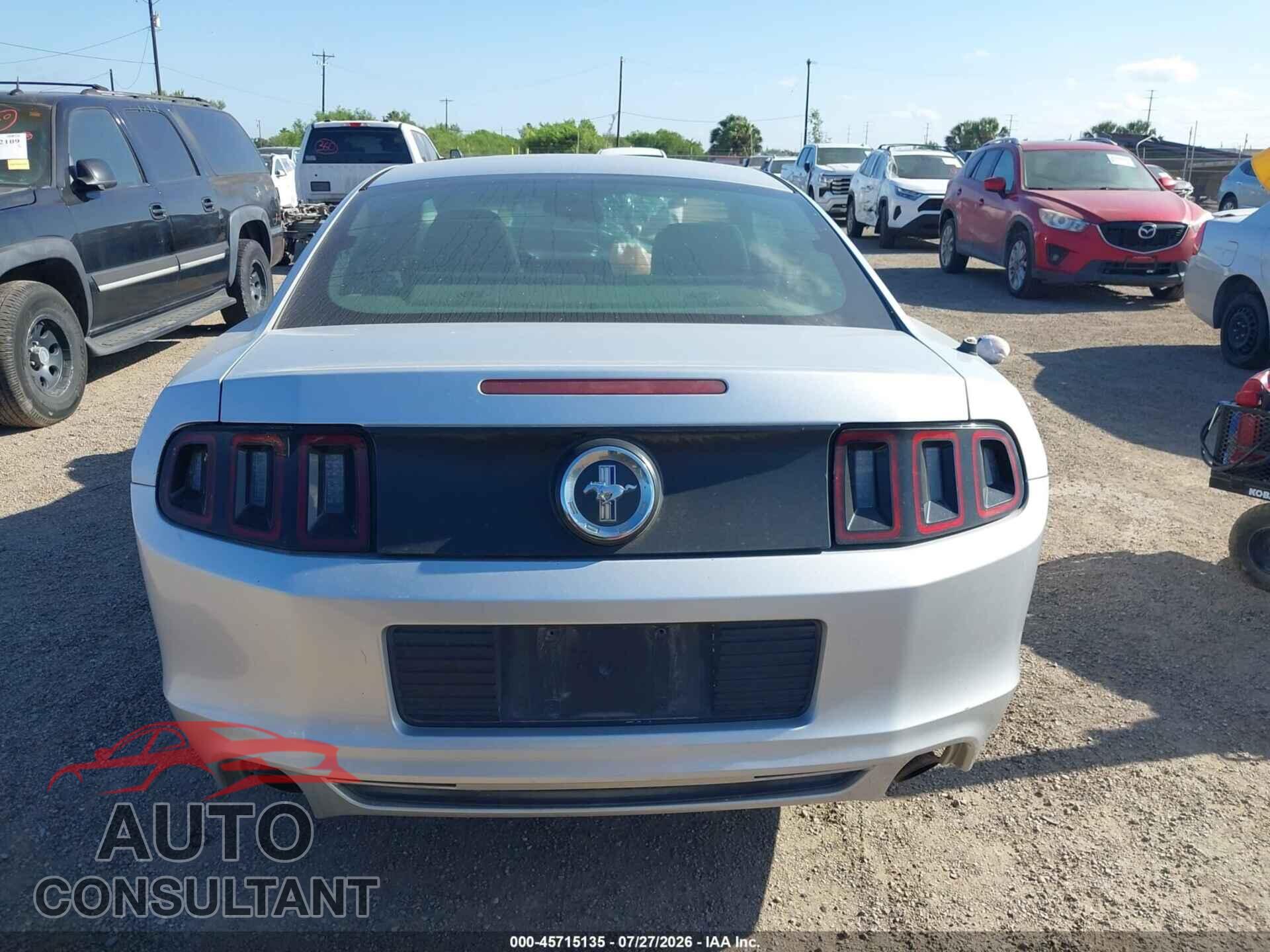 FORD MUSTANG 2014 - 1ZVBP8AM4E5211908